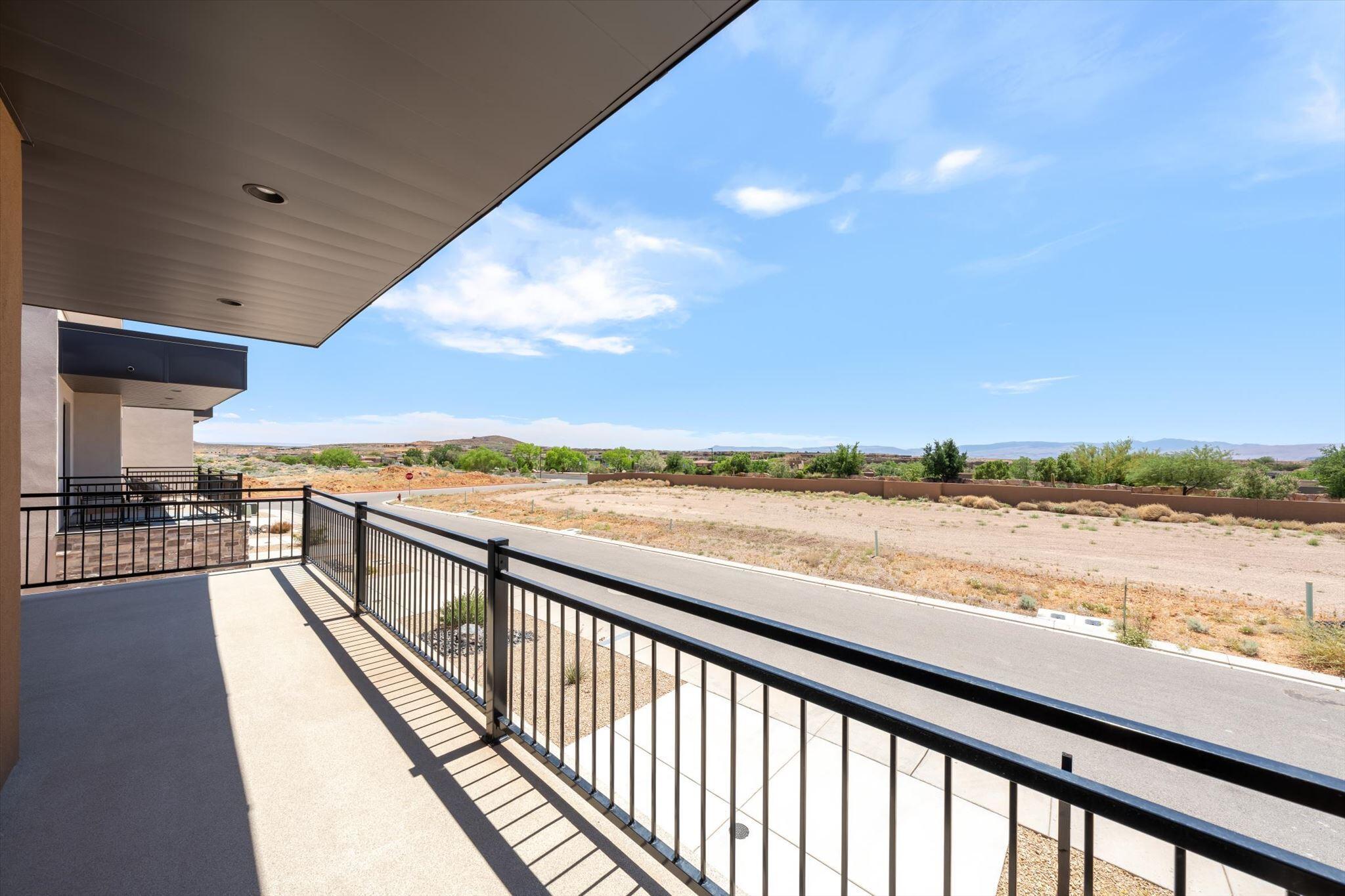 LEDGES OF SG HILLCREST - Residential