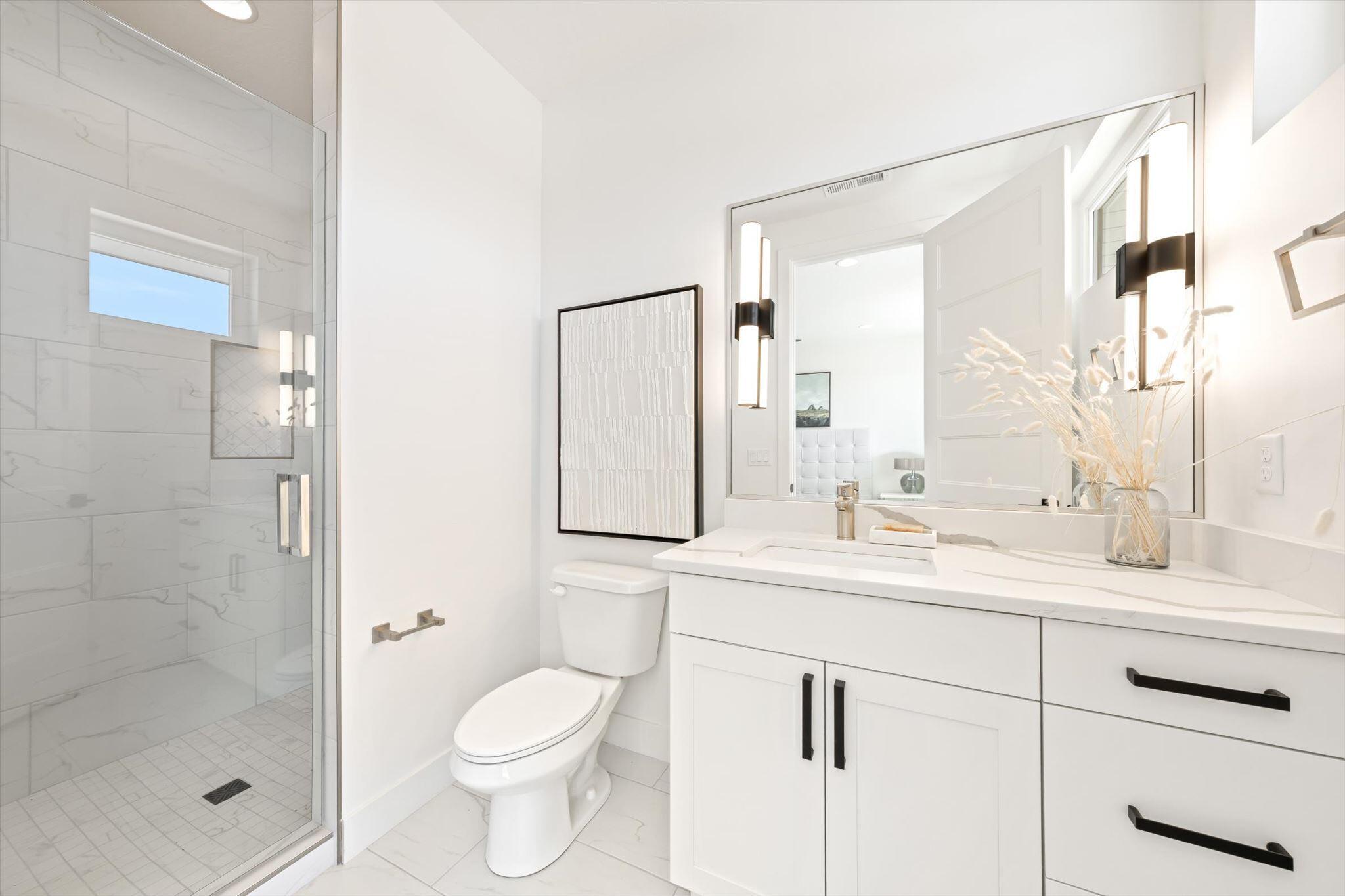 LEDGES OF SG HILLCREST - Residential