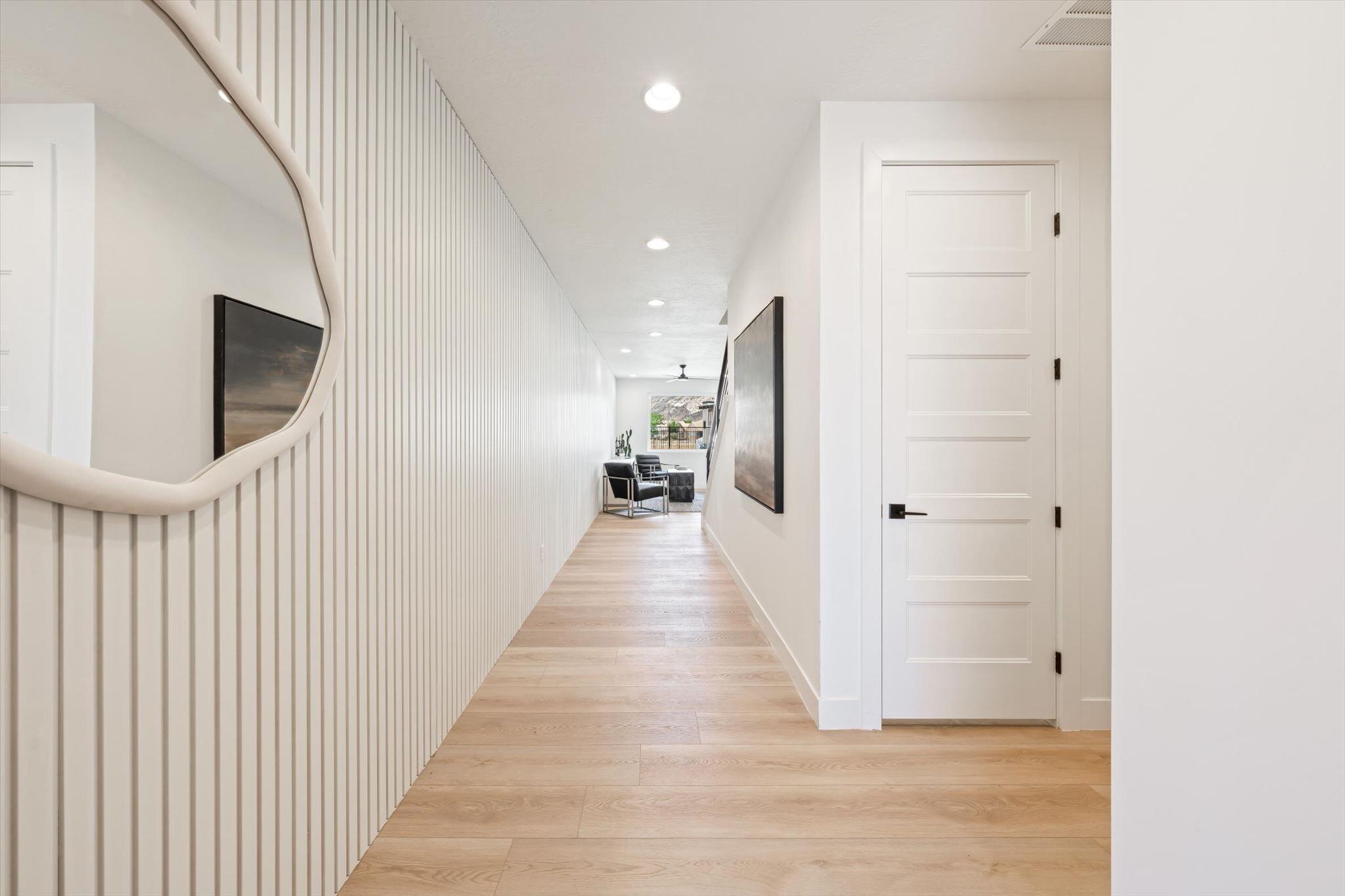 LEDGES OF SG HILLCREST - Residential