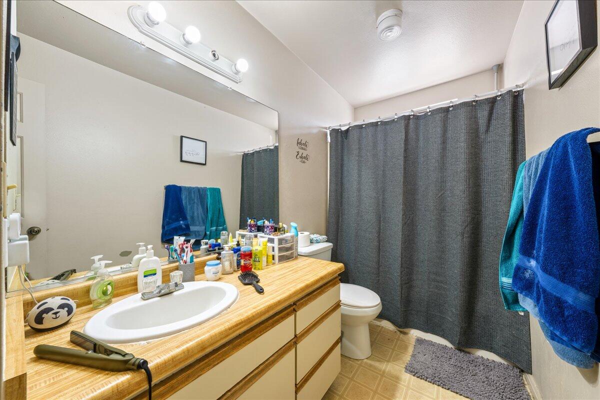 HURRICANE TOWNSITE - Residential Income