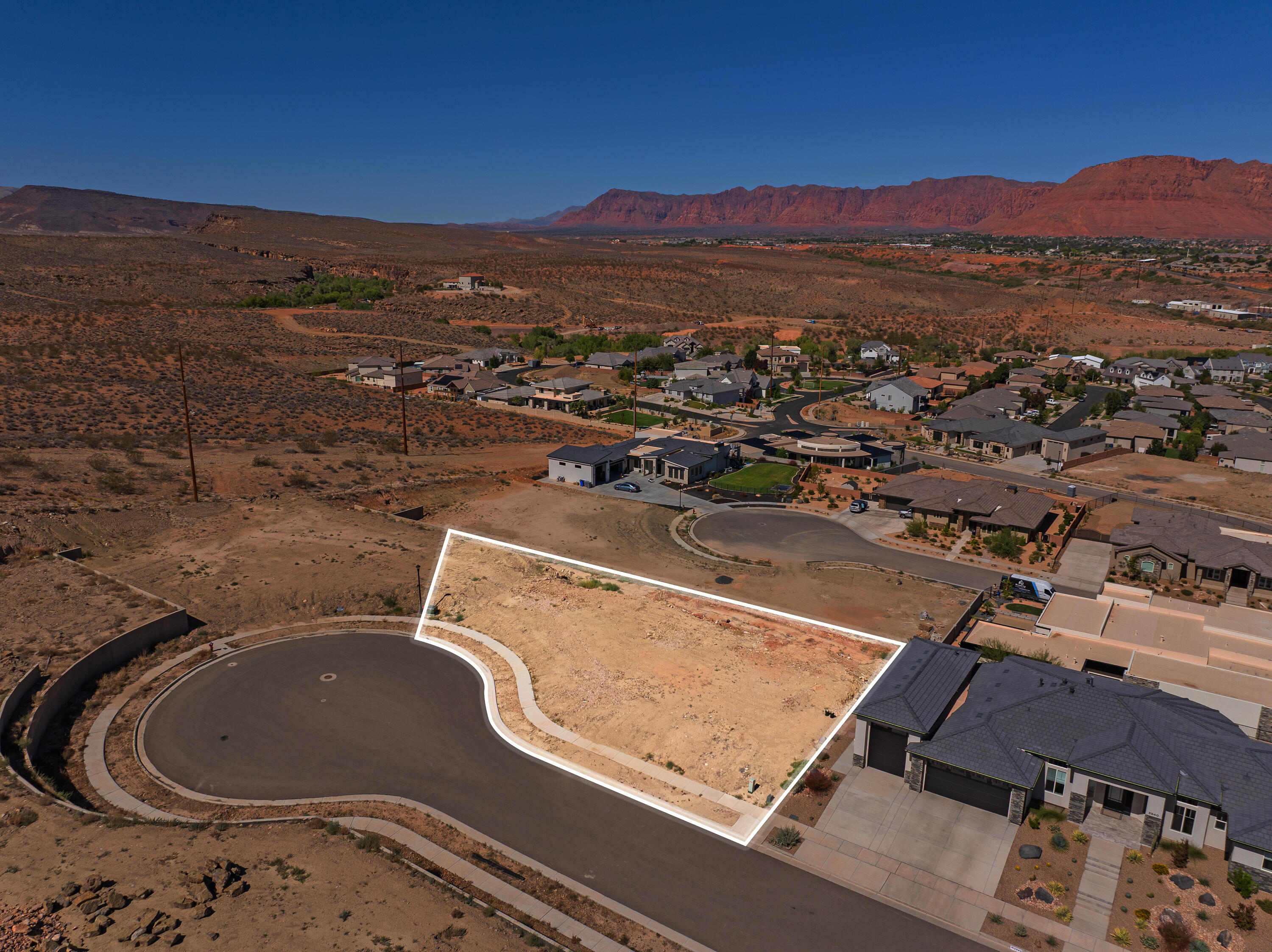 HILLS AT SANTA CLARA - Land