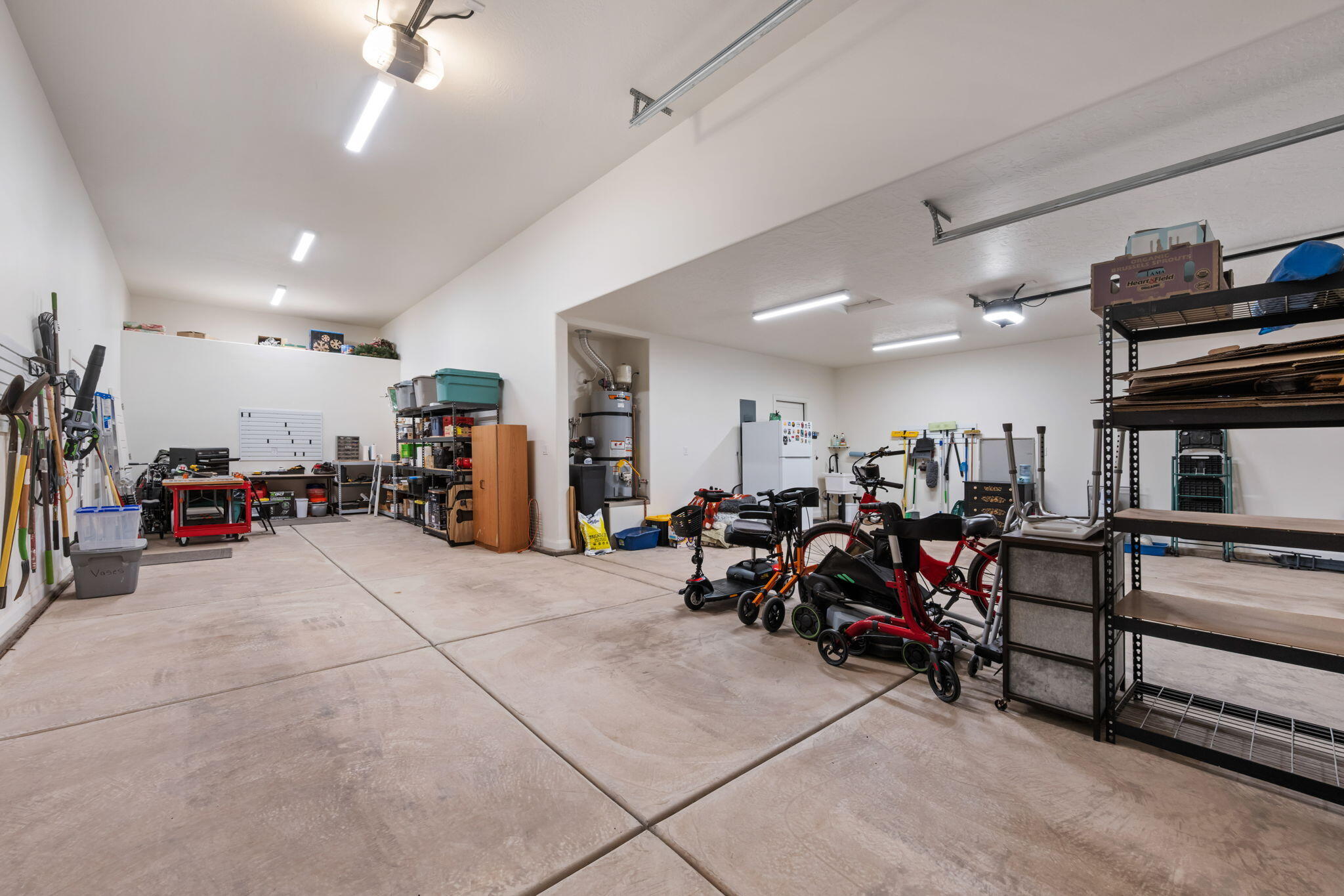 SEDERO AT DESERT SANDS - Residential