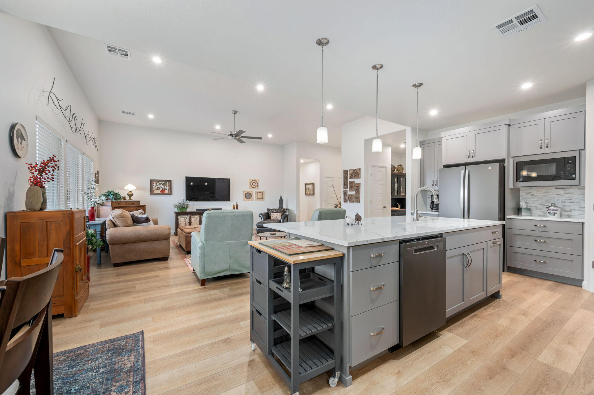 SEDERO AT DESERT SANDS - Residential