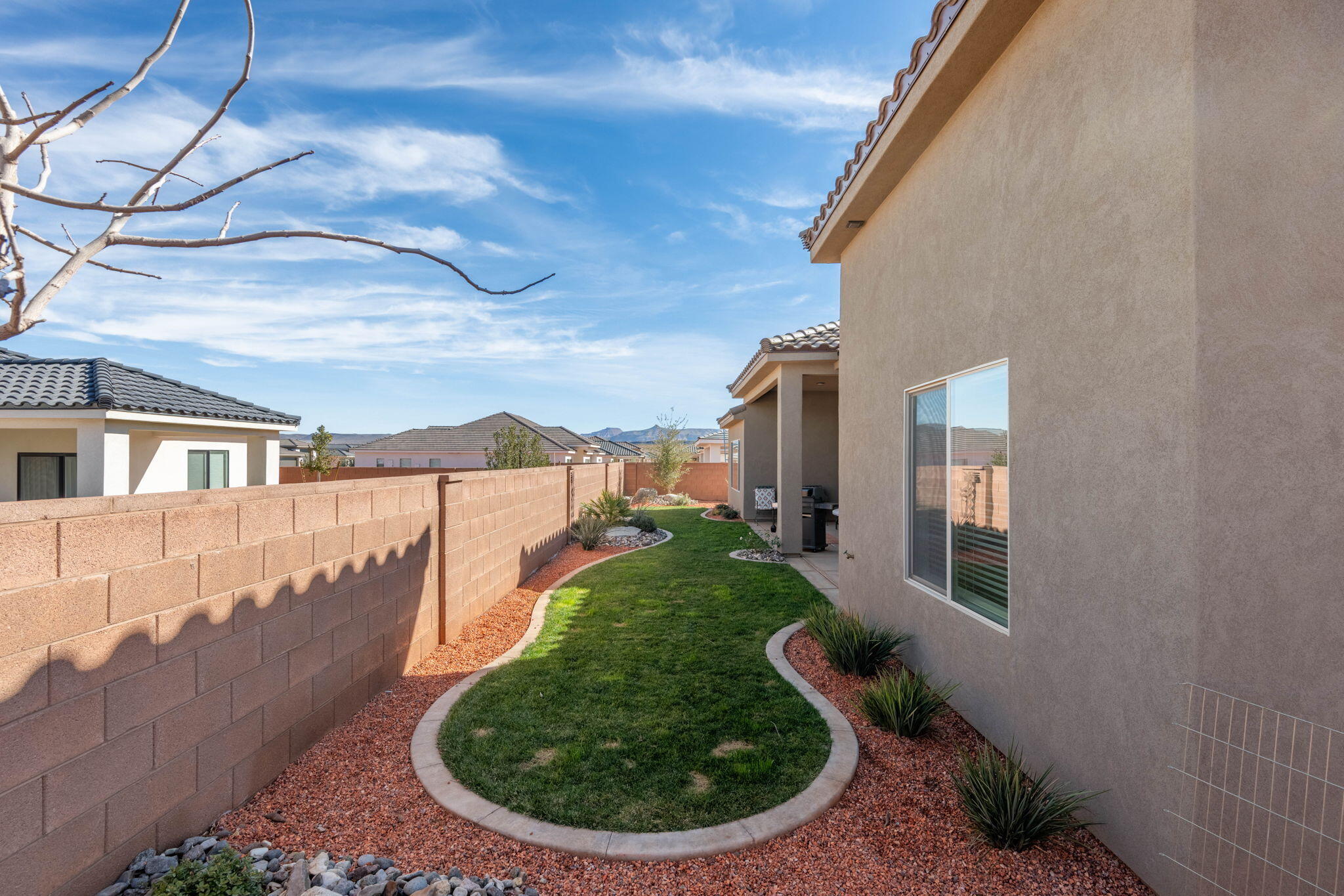 SEDERO AT DESERT SANDS - Residential