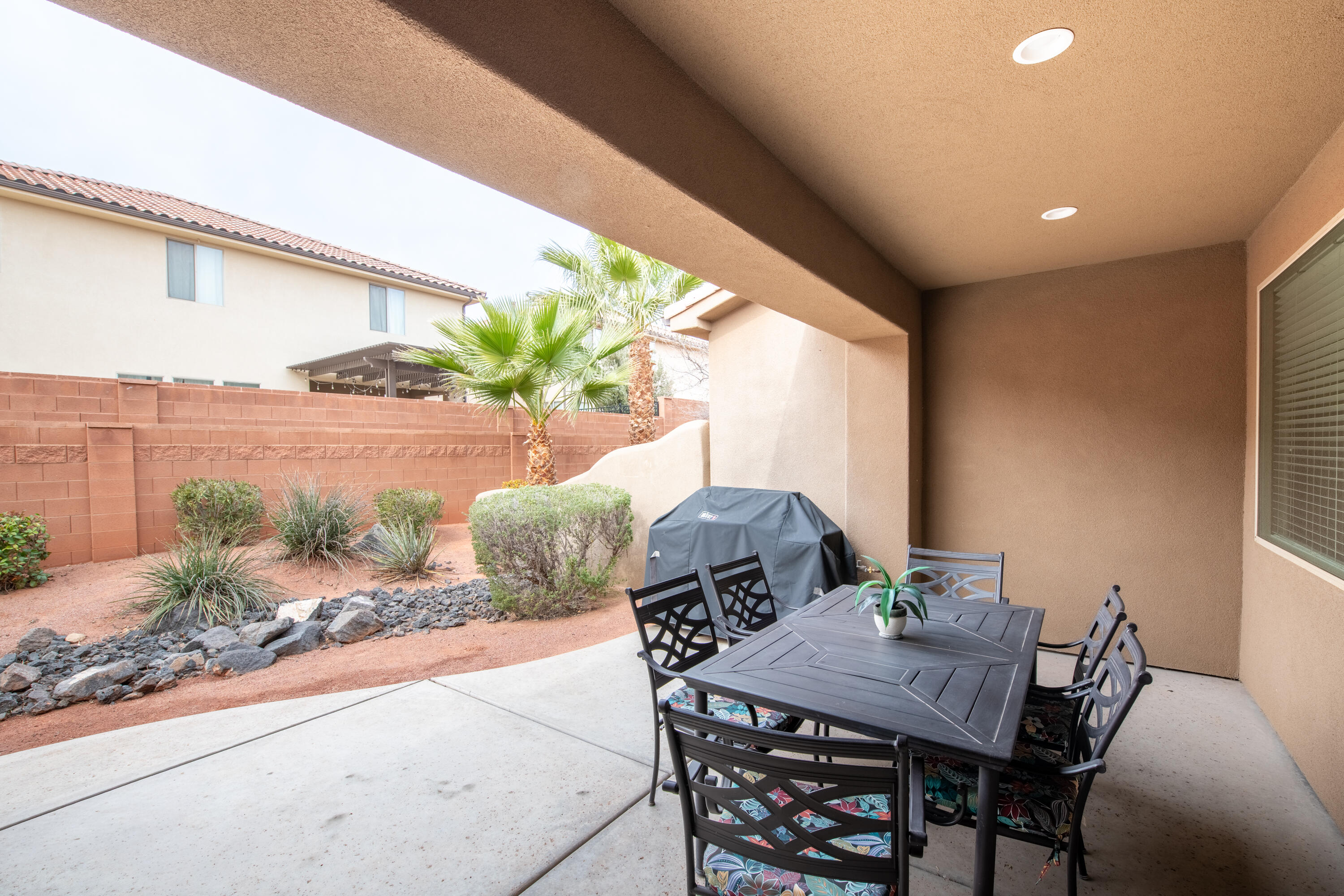 PARADISE VILLAGE AT ZION - Residential