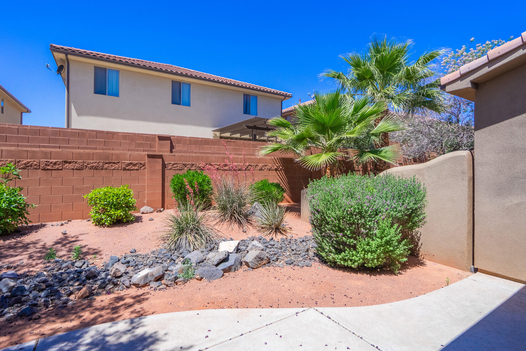 PARADISE VILLAGE AT ZION - Residential