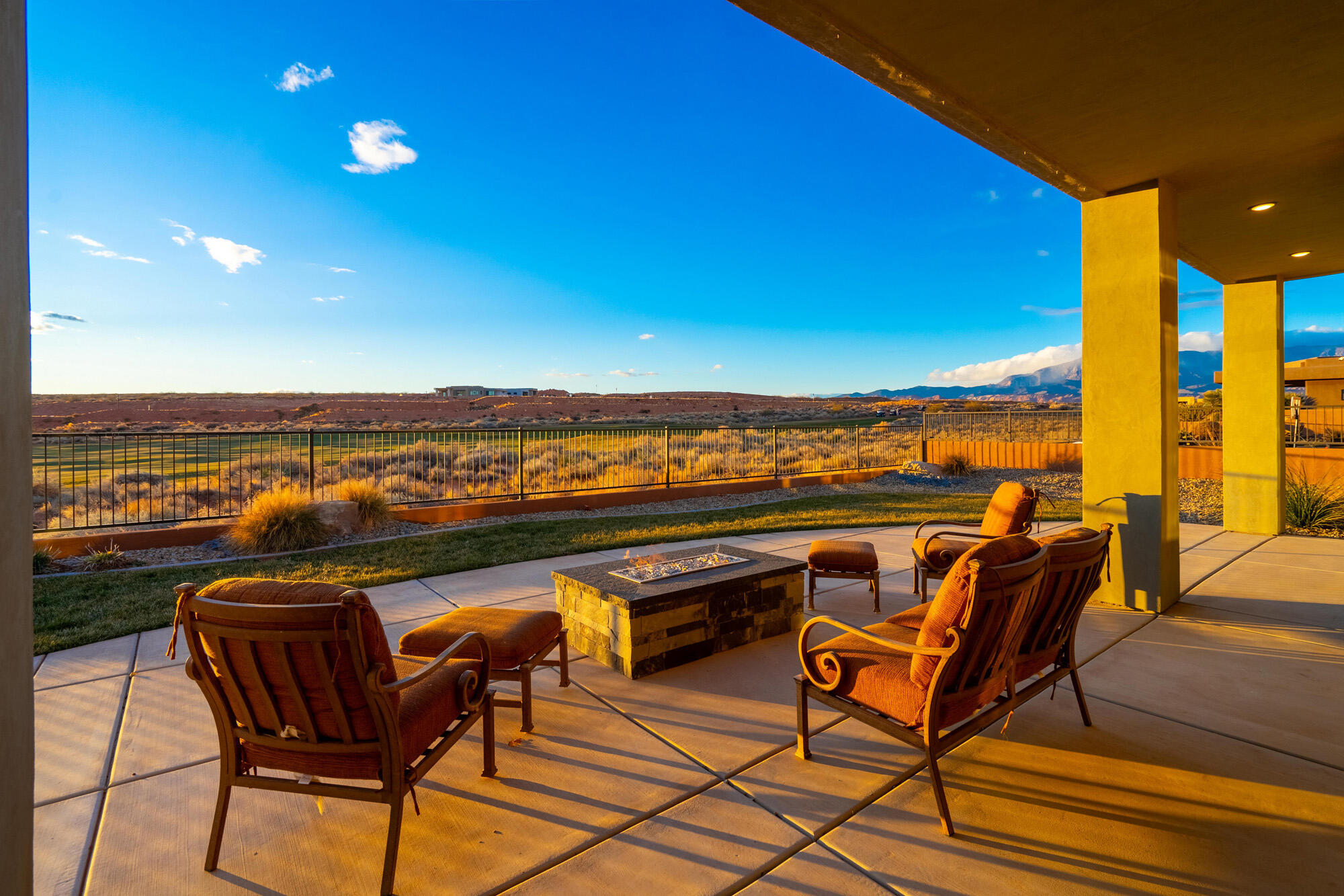 DUNES AT SAND HOLLOW RESORT - Residential