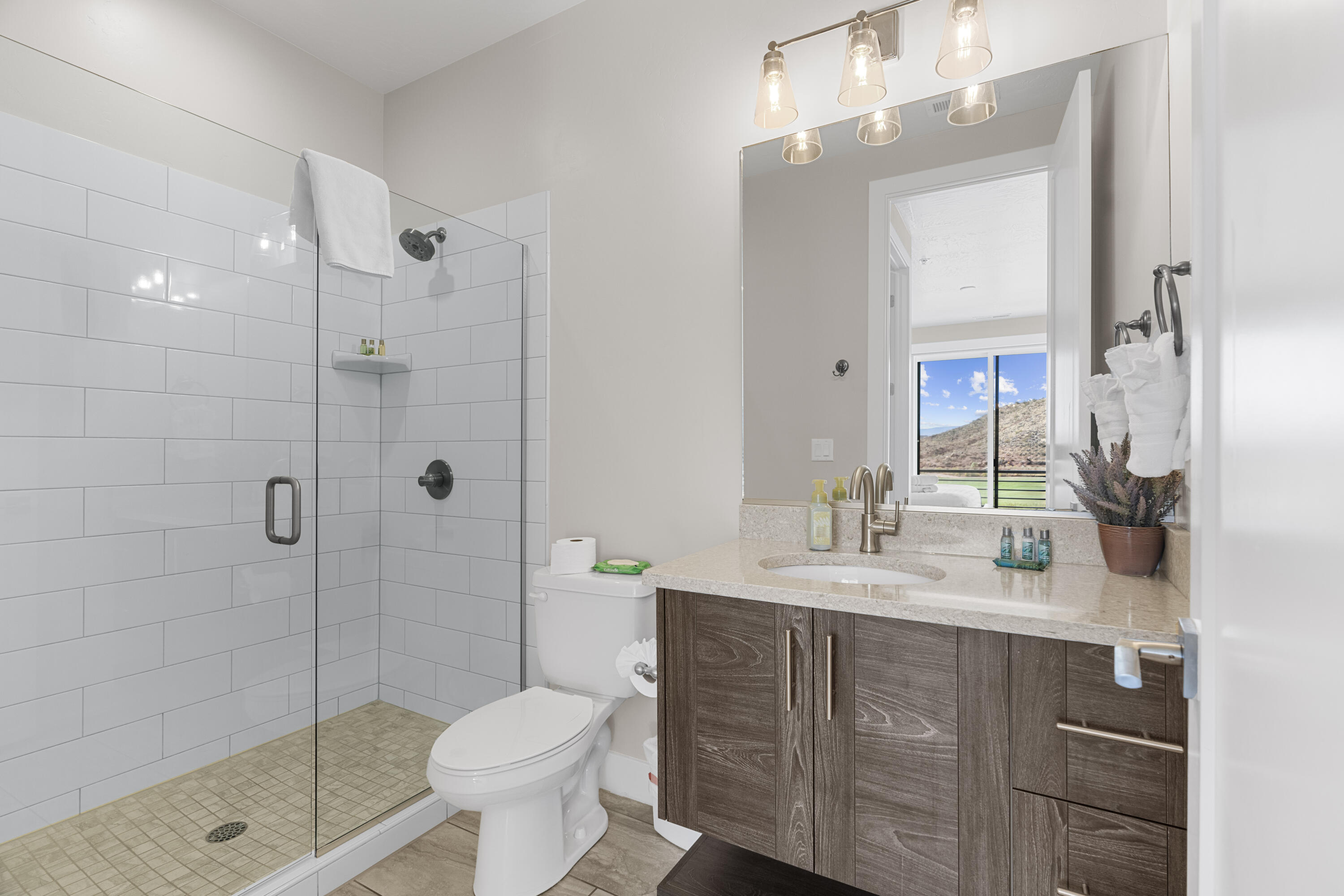 10 DIAGONAL CONDOS - Residential