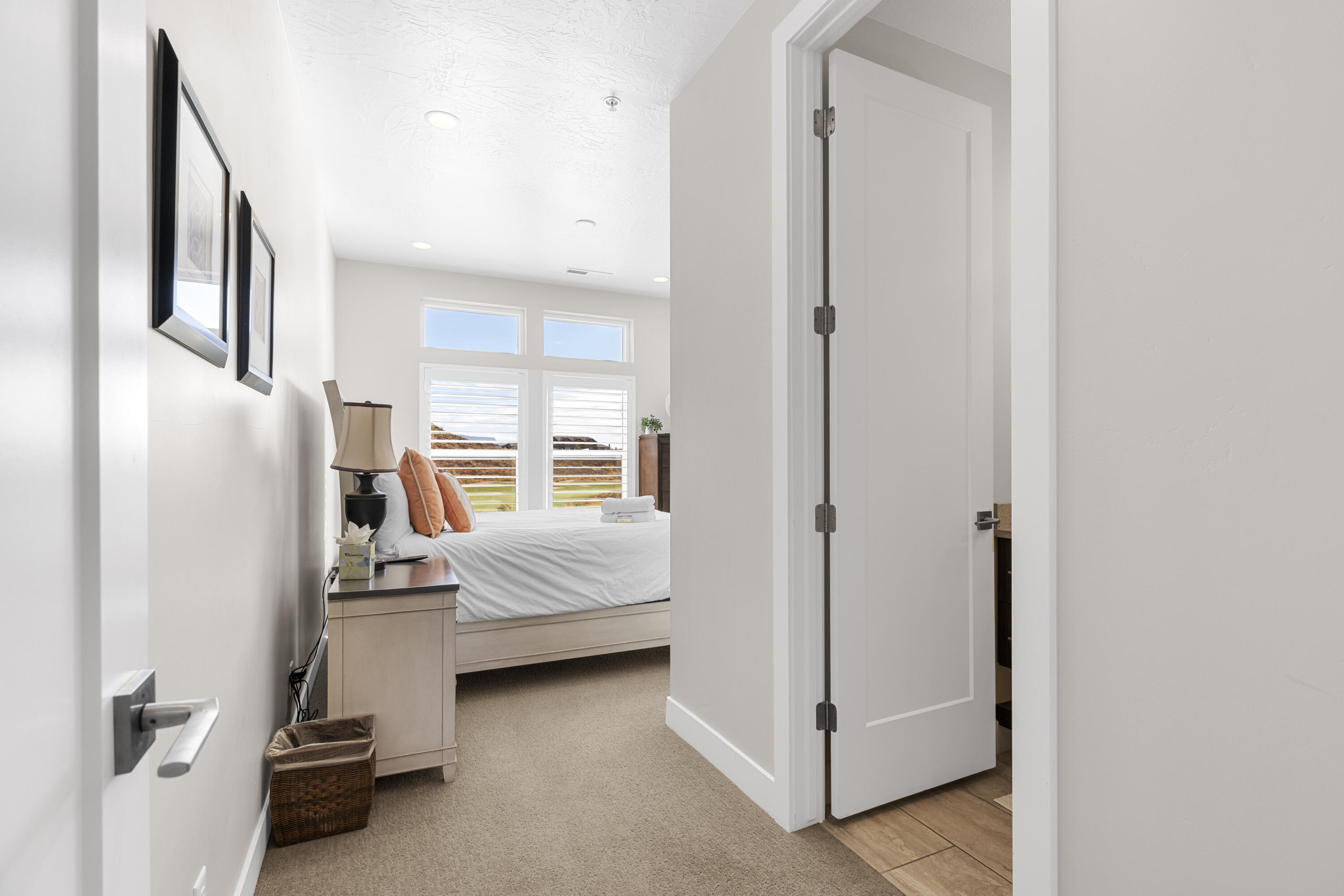 10 DIAGONAL CONDOS - Residential