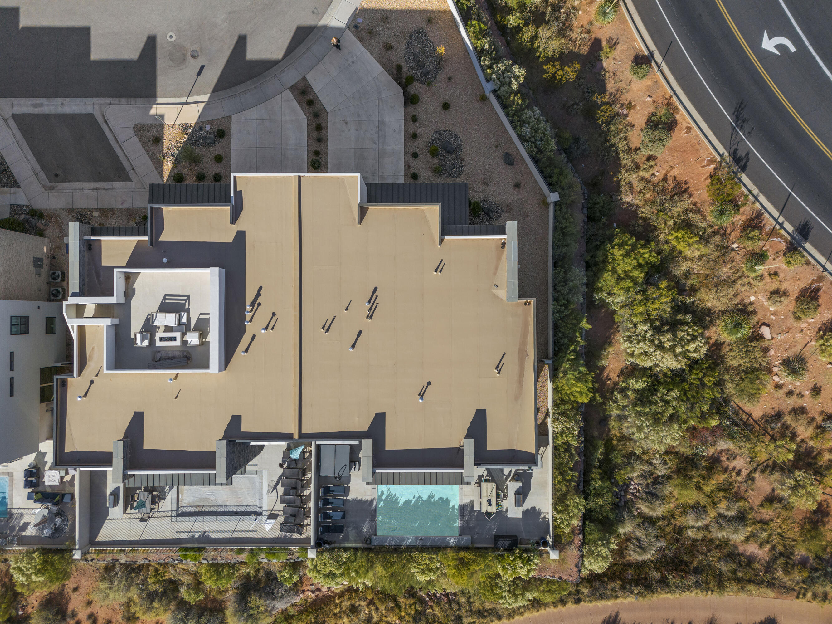 10 DIAGONAL CONDOS - Residential