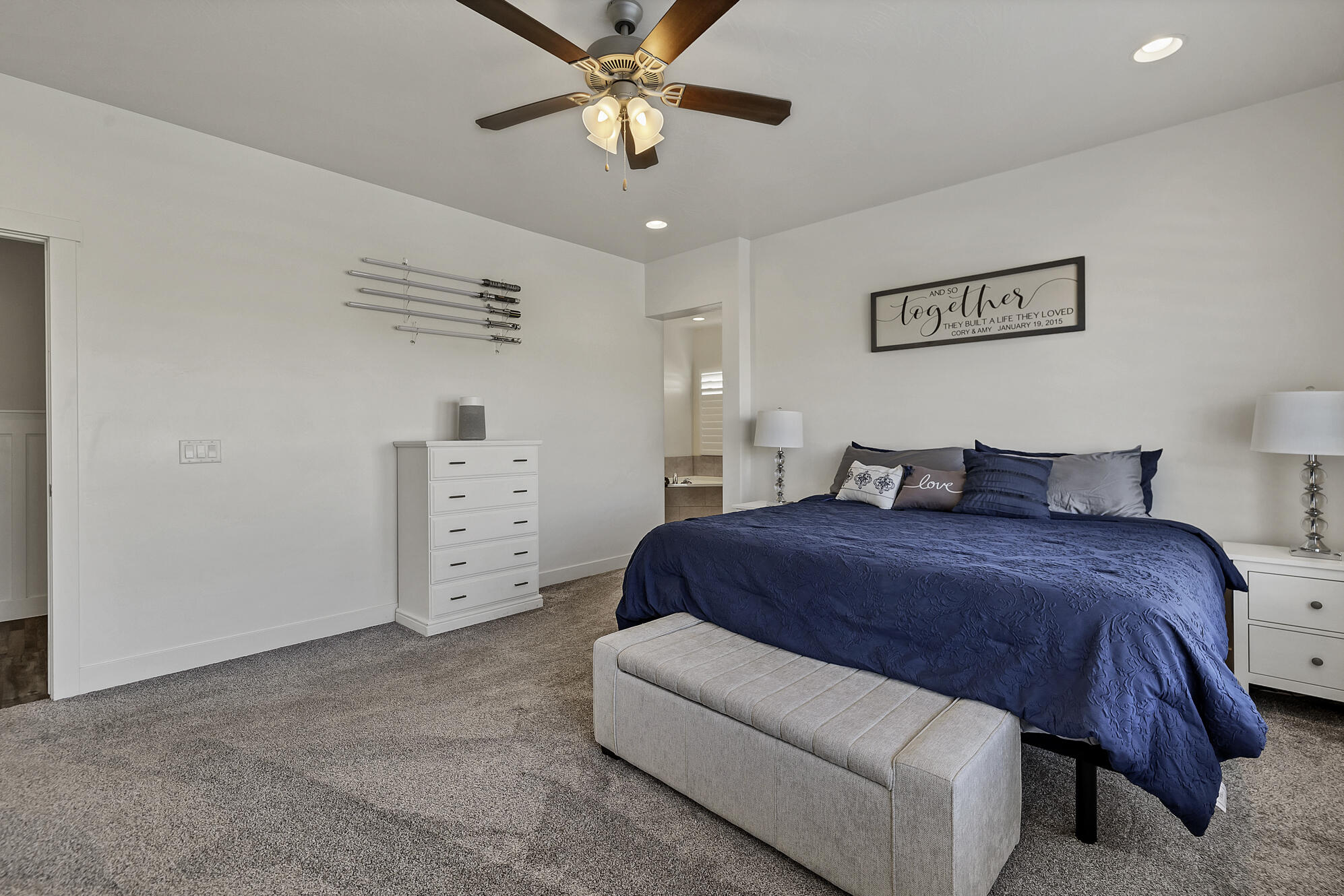 DESERT BLUFF AT DESERT CANYONS TOWNHOMES - Residential