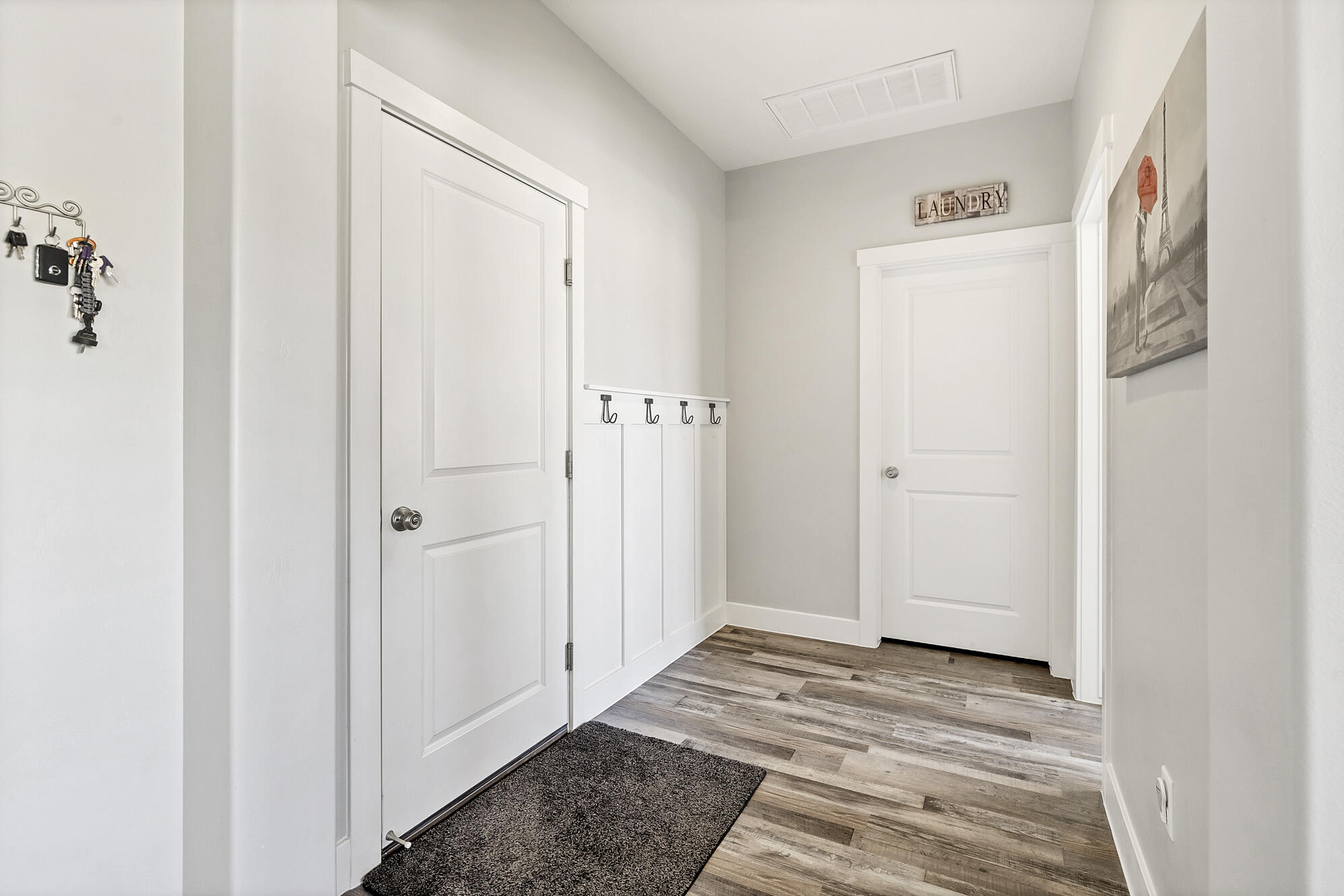 DESERT BLUFF AT DESERT CANYONS TOWNHOMES - Residential