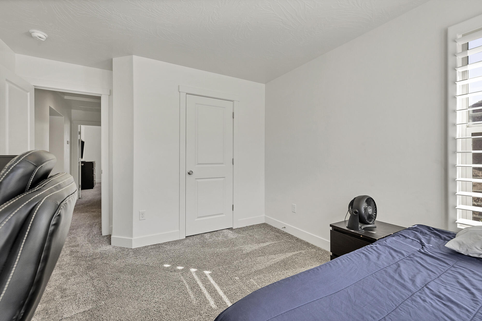 DESERT BLUFF AT DESERT CANYONS TOWNHOMES - Residential