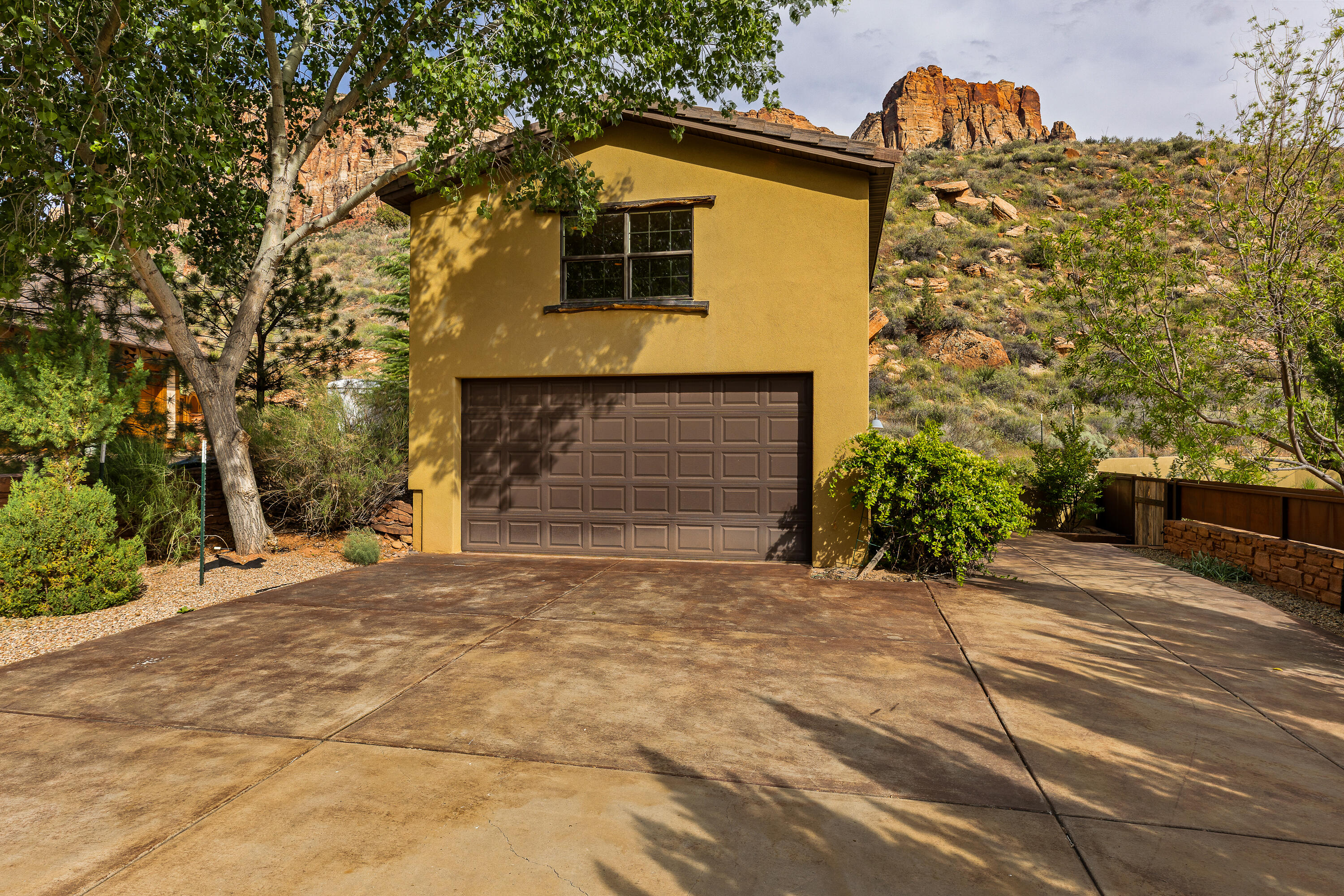 CANYON SPRINGS ESTATES - Residential