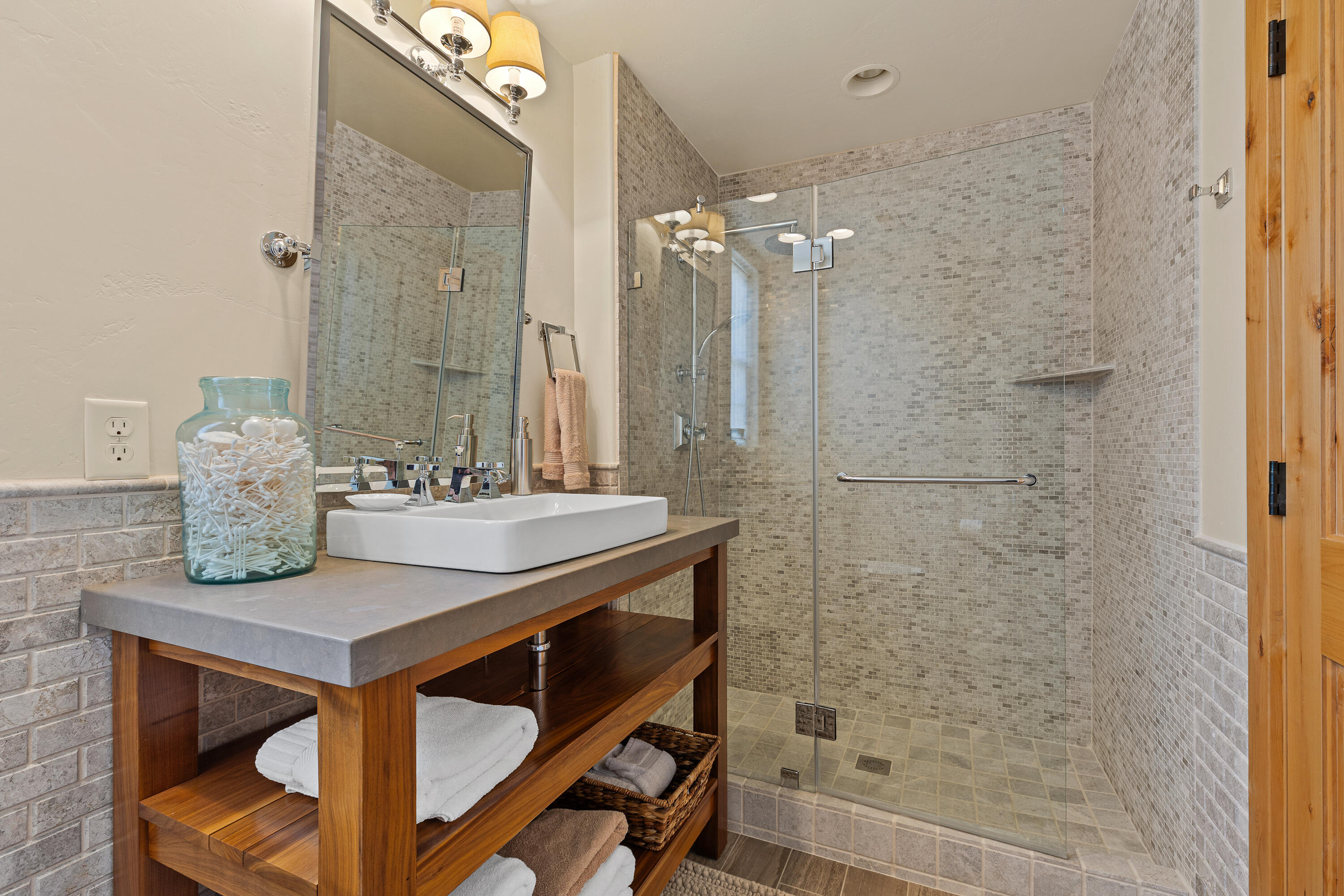 CANYON SPRINGS ESTATES - Residential