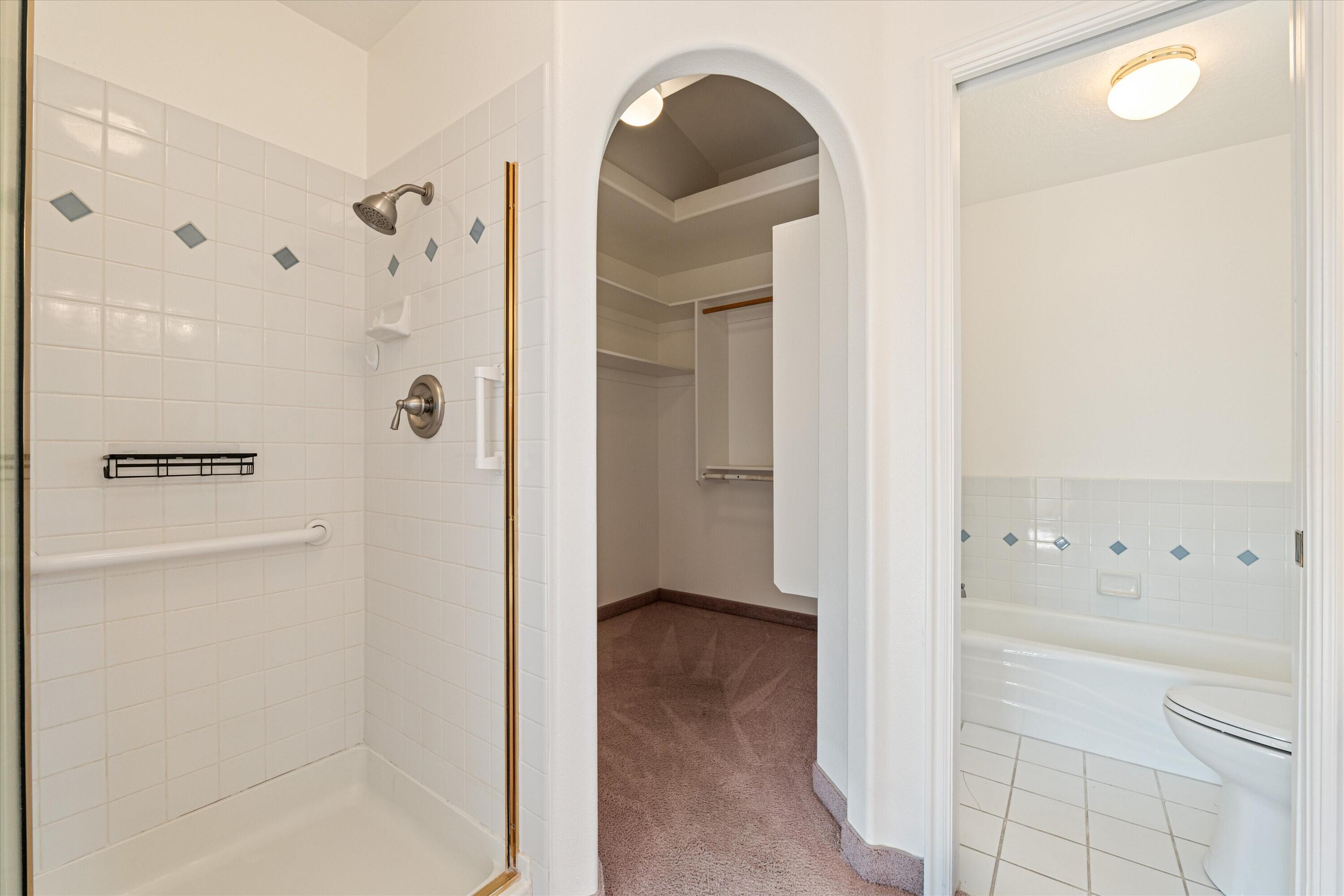 PECAN MEADOWS - Residential