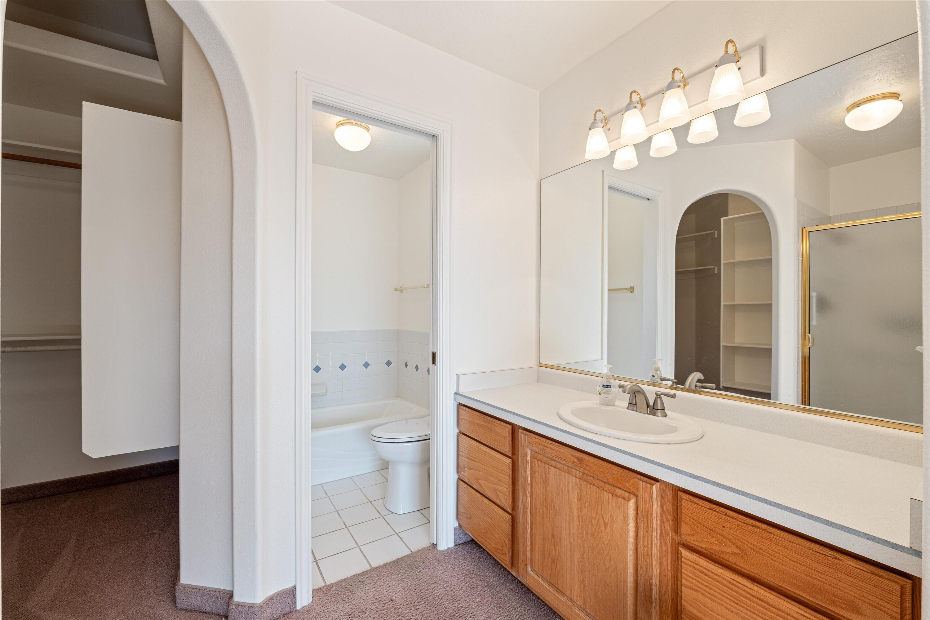 PECAN MEADOWS - Residential