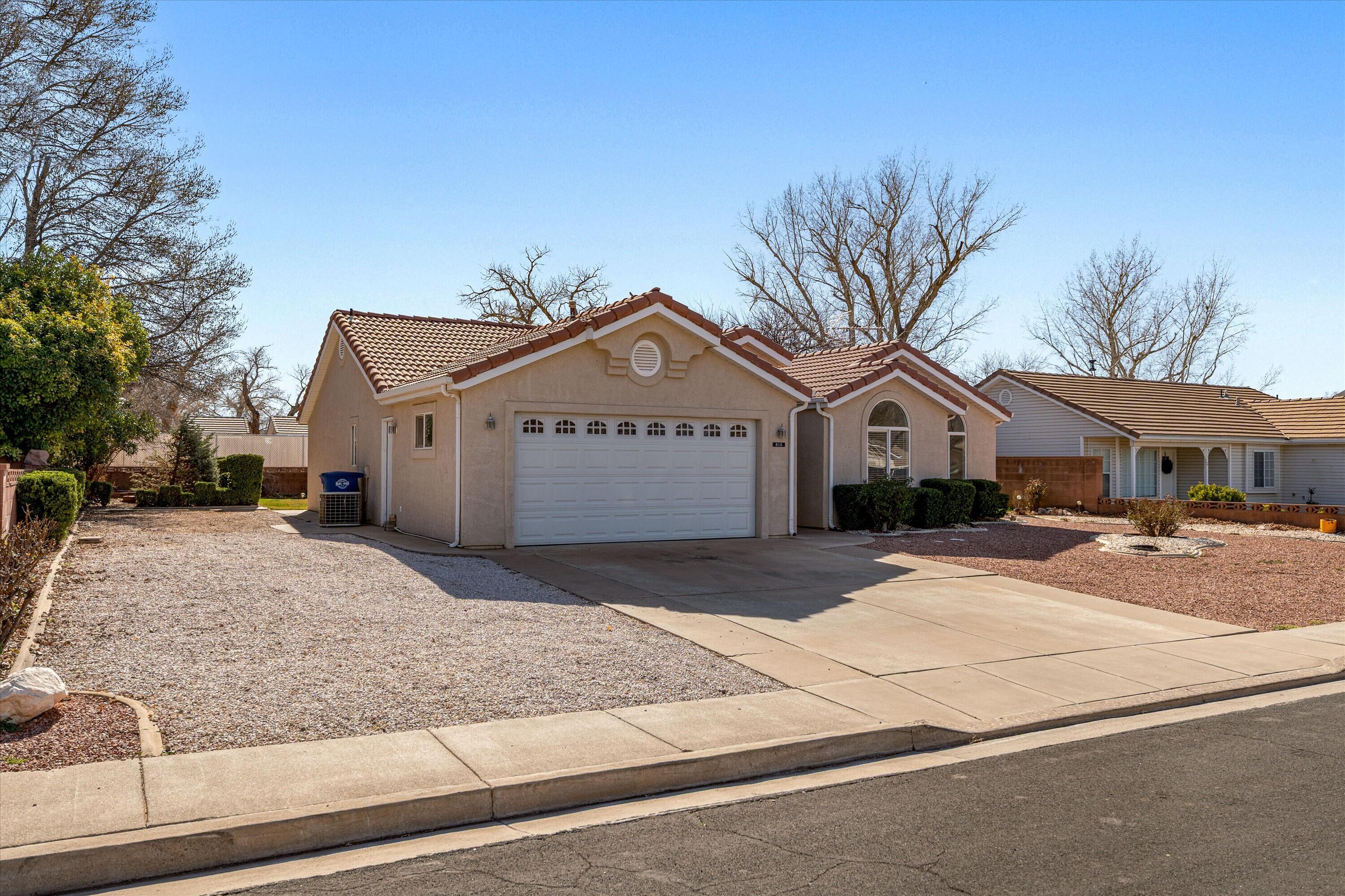 PECAN MEADOWS - Residential