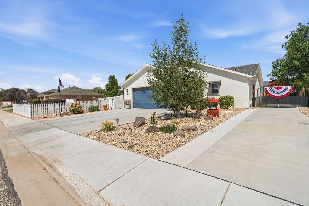 Photo of 1720 N 3475 W, Cedar City, UT 84721 (MLS # 26-273489)