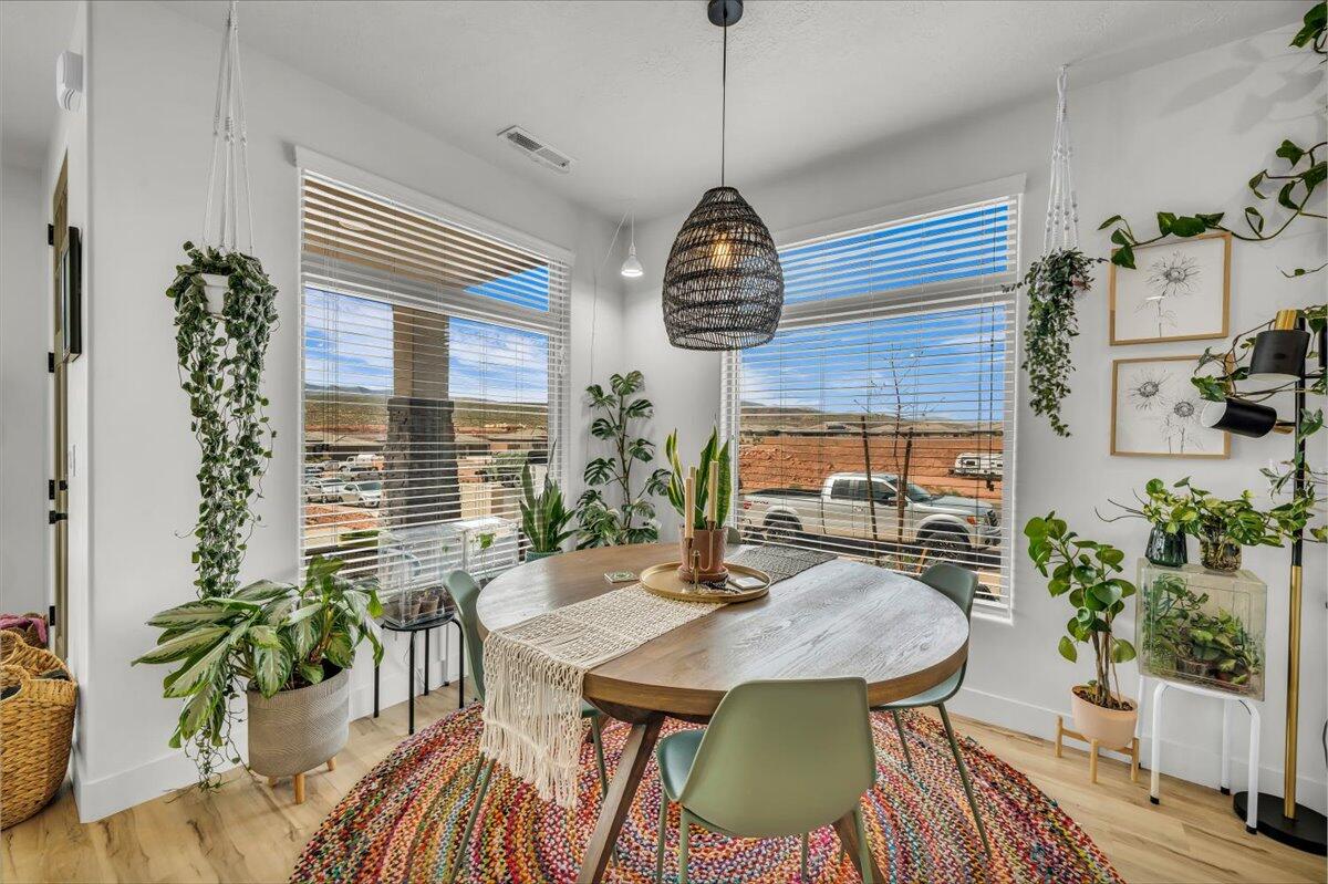 SAGE VILLAS - Residential