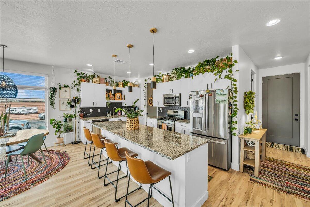 SAGE VILLAS - Residential