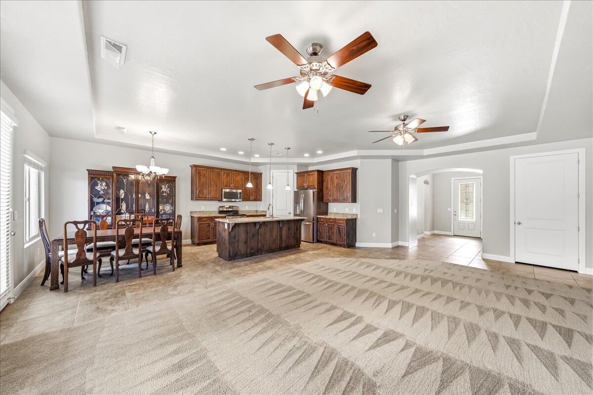 BOULDER SPRINGS VILLAS - Residential