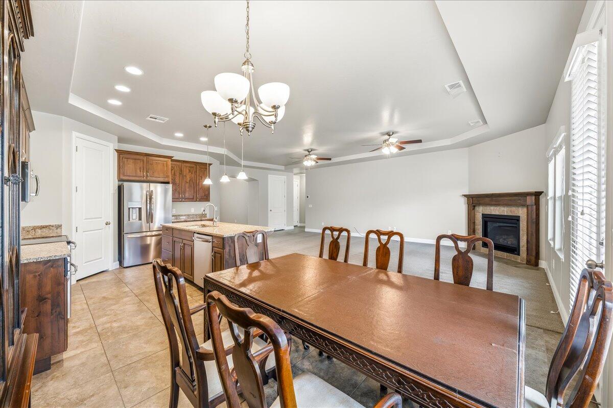 BOULDER SPRINGS VILLAS - Residential