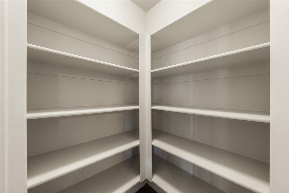 BOULDER SPRINGS VILLAS - Residential