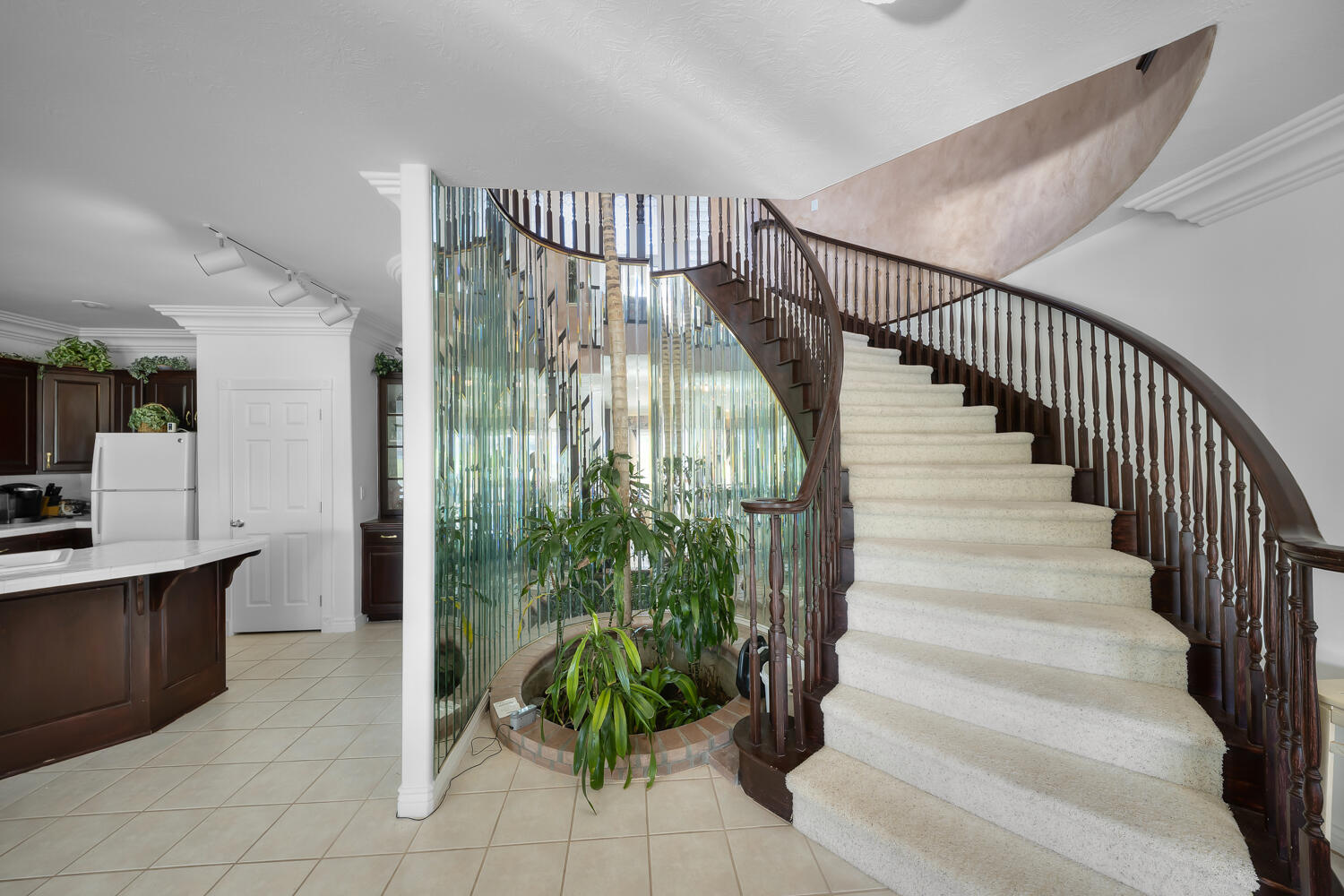 CRYSTAL LAKES TOWNHOMES - Residential