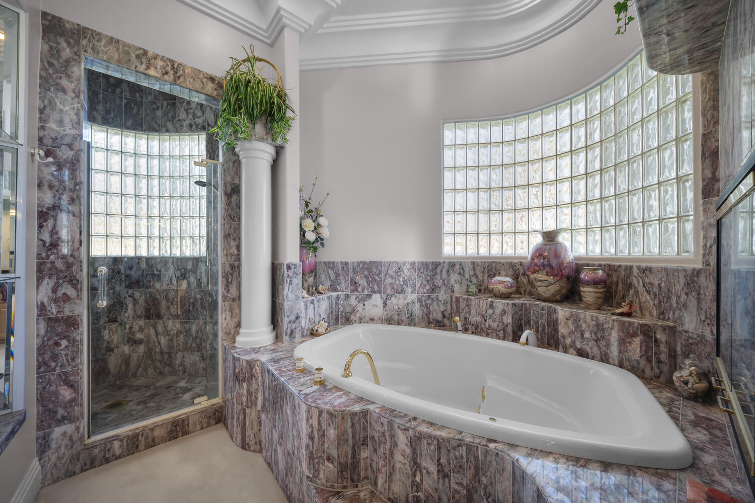 CRYSTAL LAKES TOWNHOMES - Residential