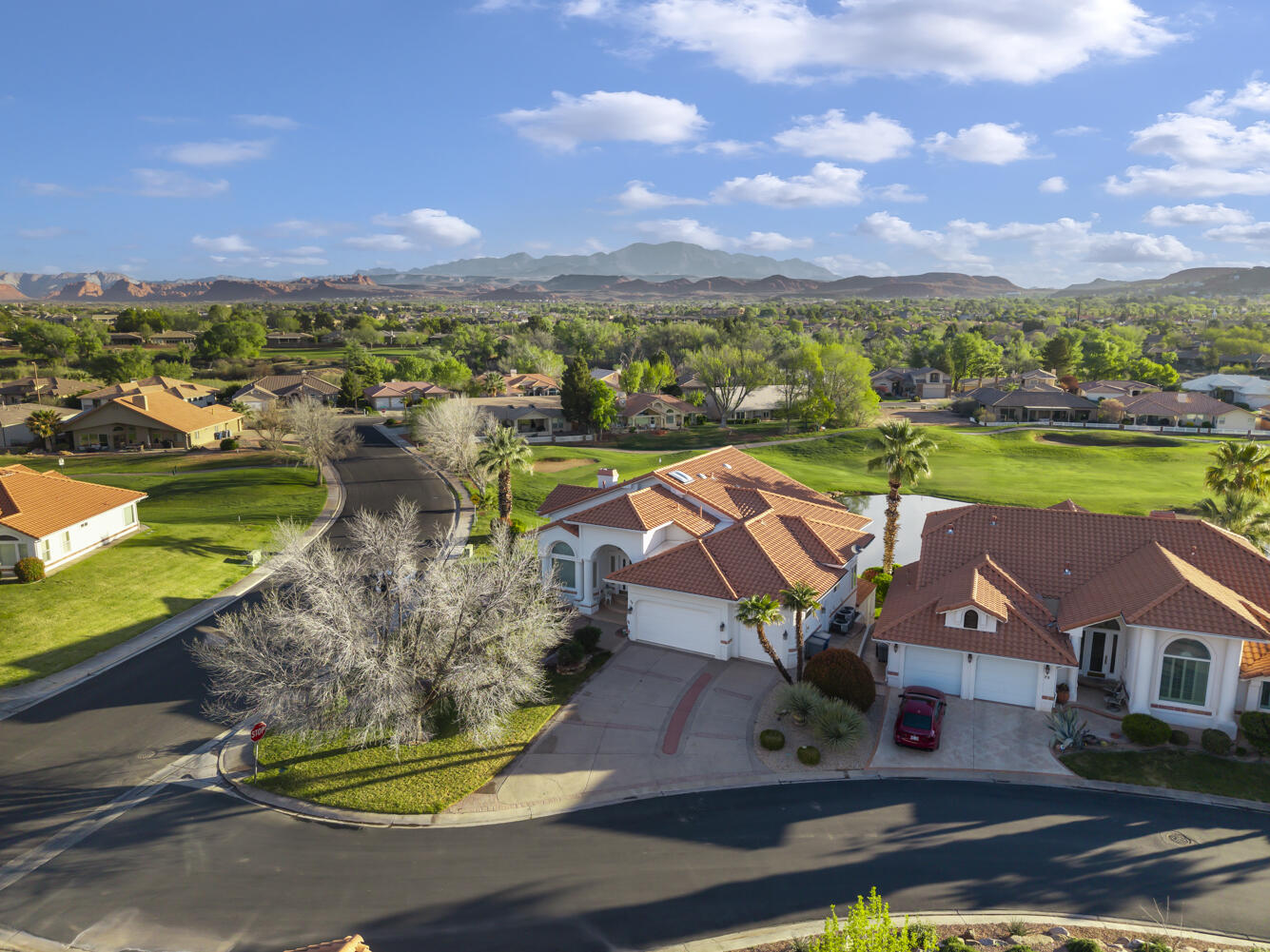 CRYSTAL LAKES TOWNHOMES - Residential