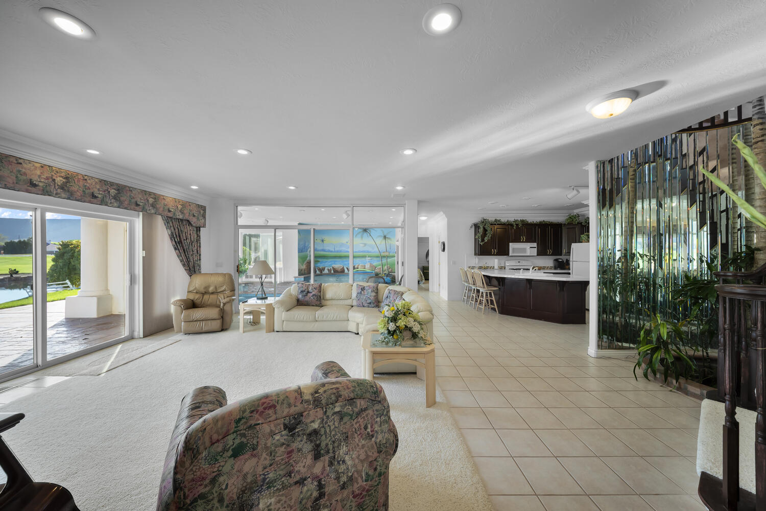 CRYSTAL LAKES TOWNHOMES - Residential