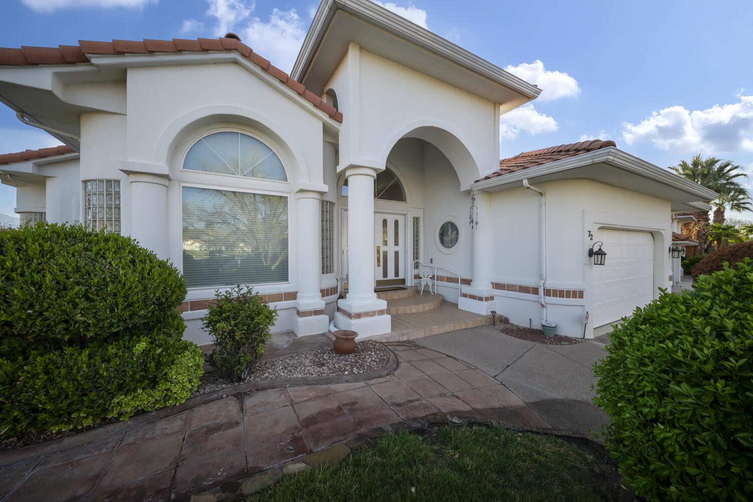 CRYSTAL LAKES TOWNHOMES - Residential