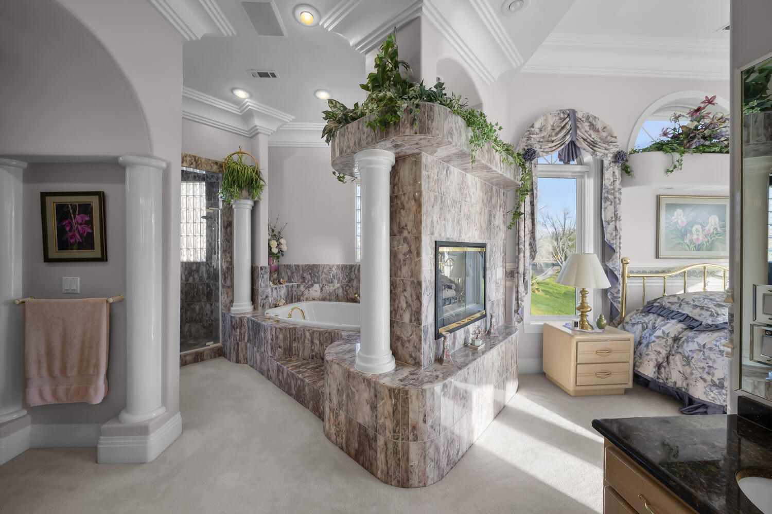 CRYSTAL LAKES TOWNHOMES - Residential