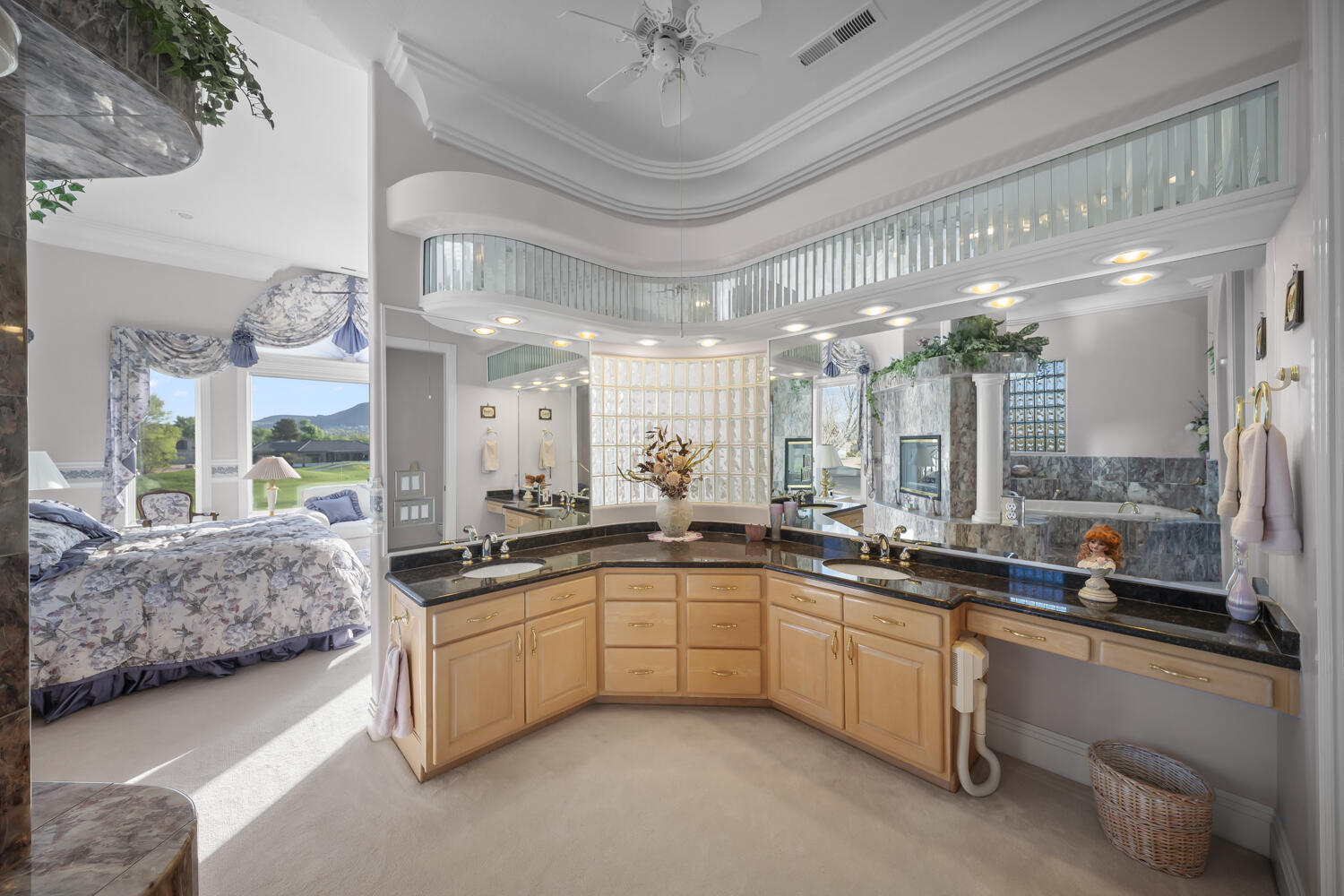 CRYSTAL LAKES TOWNHOMES - Residential