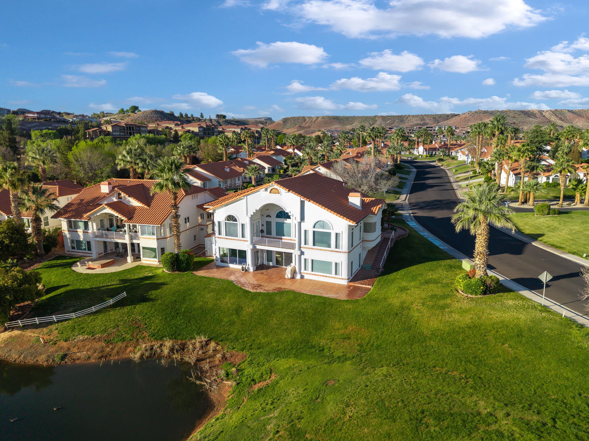 CRYSTAL LAKES TOWNHOMES - Residential