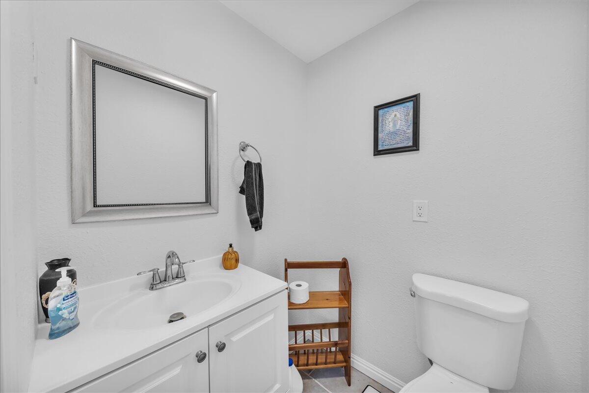 LEEDS TOWNSITE - Residential