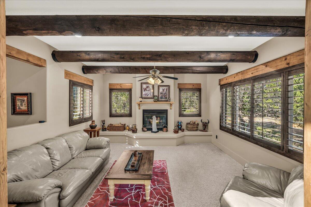 PINION HILLS - Residential