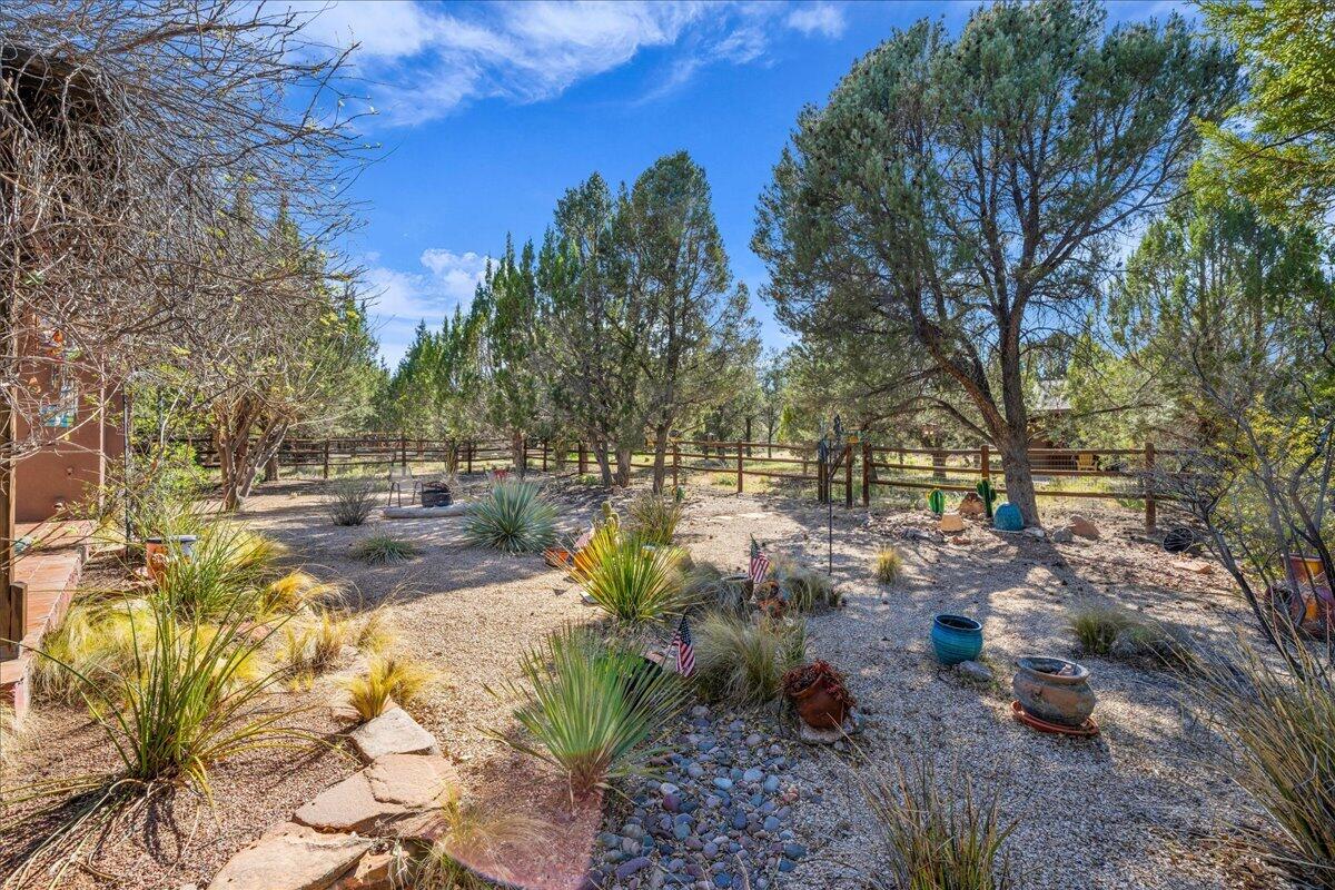 PINION HILLS - Residential