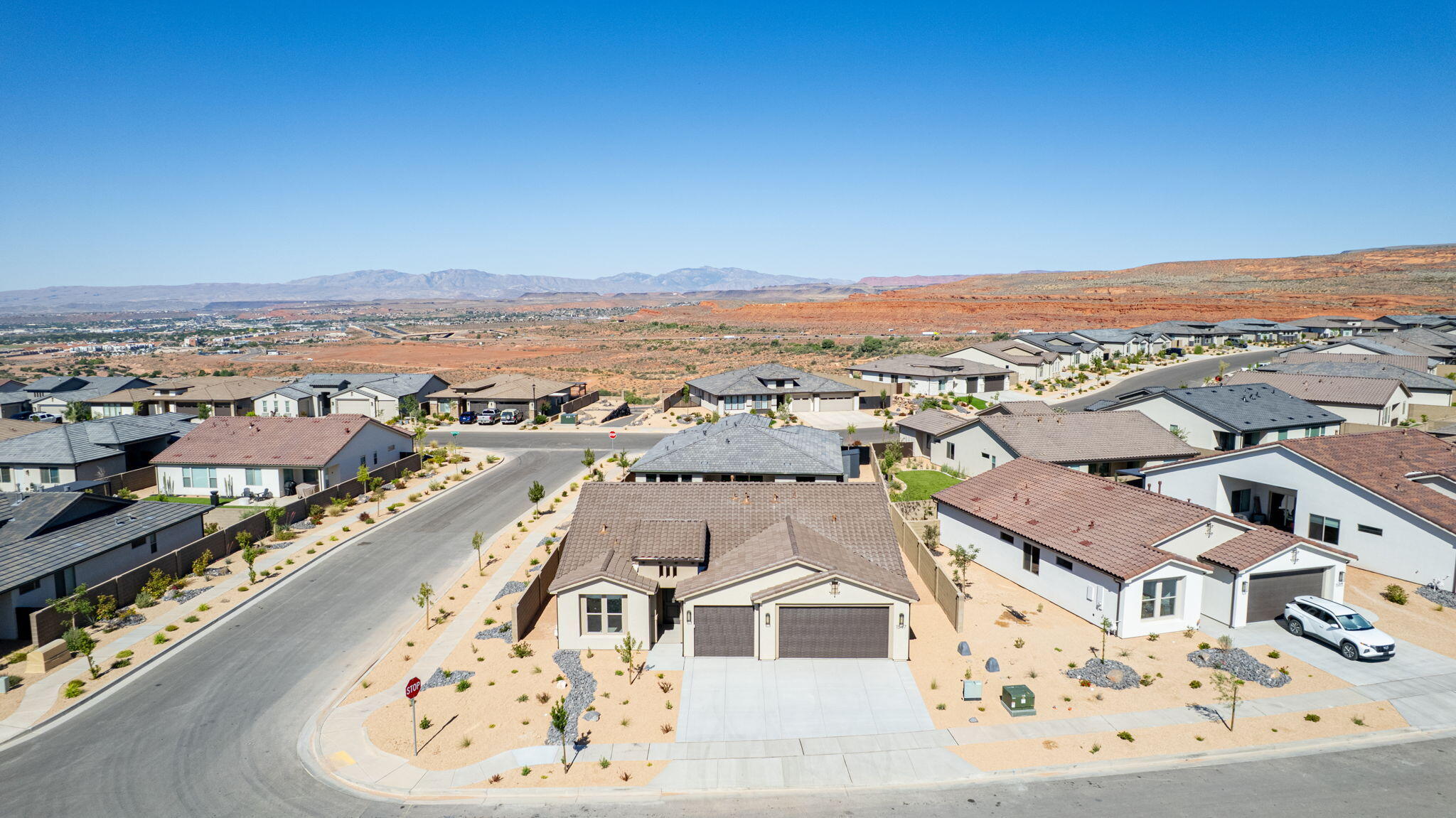 SOLIS AT CORAL CANYON - Residential