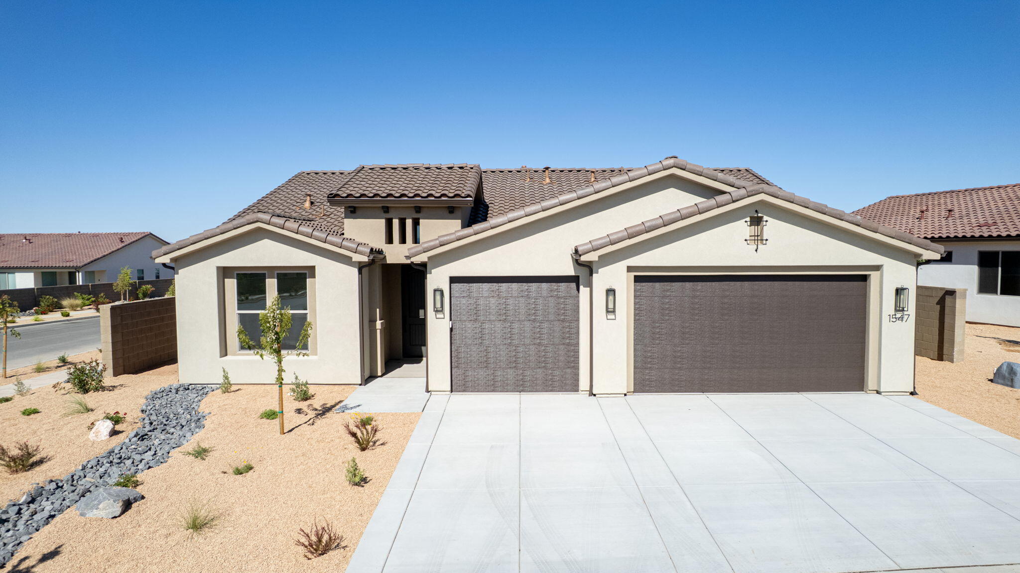 SOLIS AT CORAL CANYON - Residential