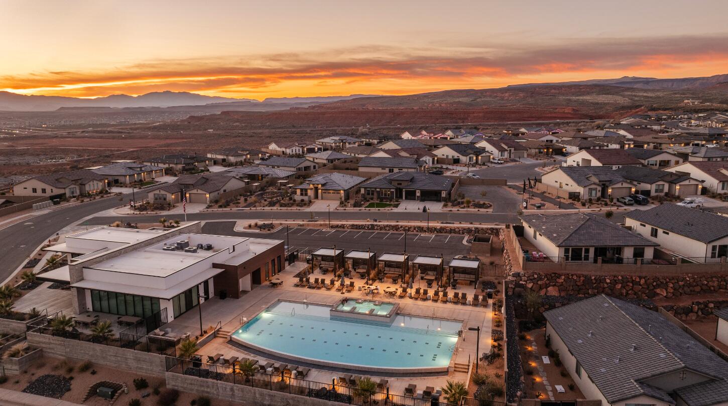 SOLIS AT CORAL CANYON - Residential
