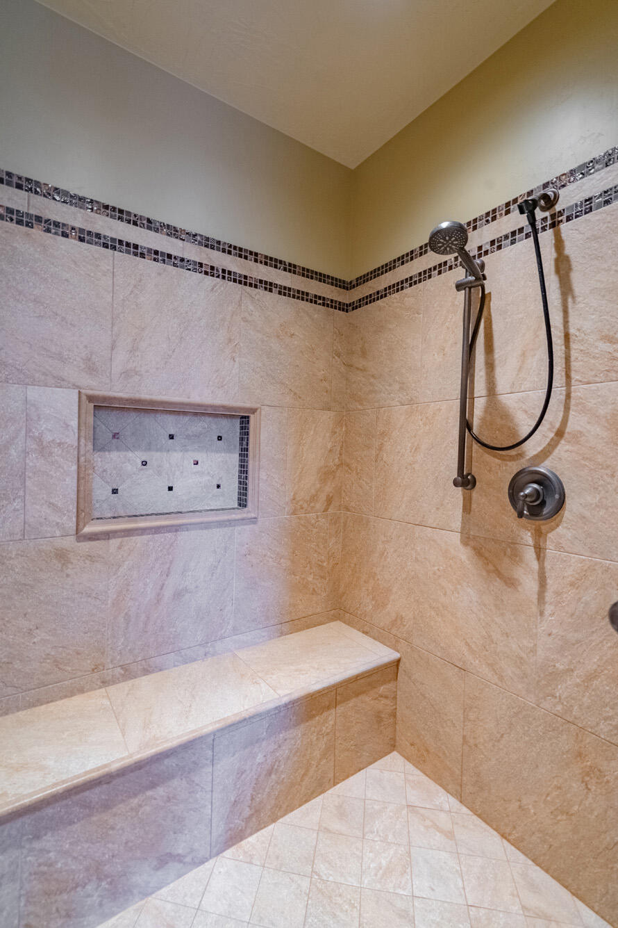 FOREMASTER RIDGE - Residential