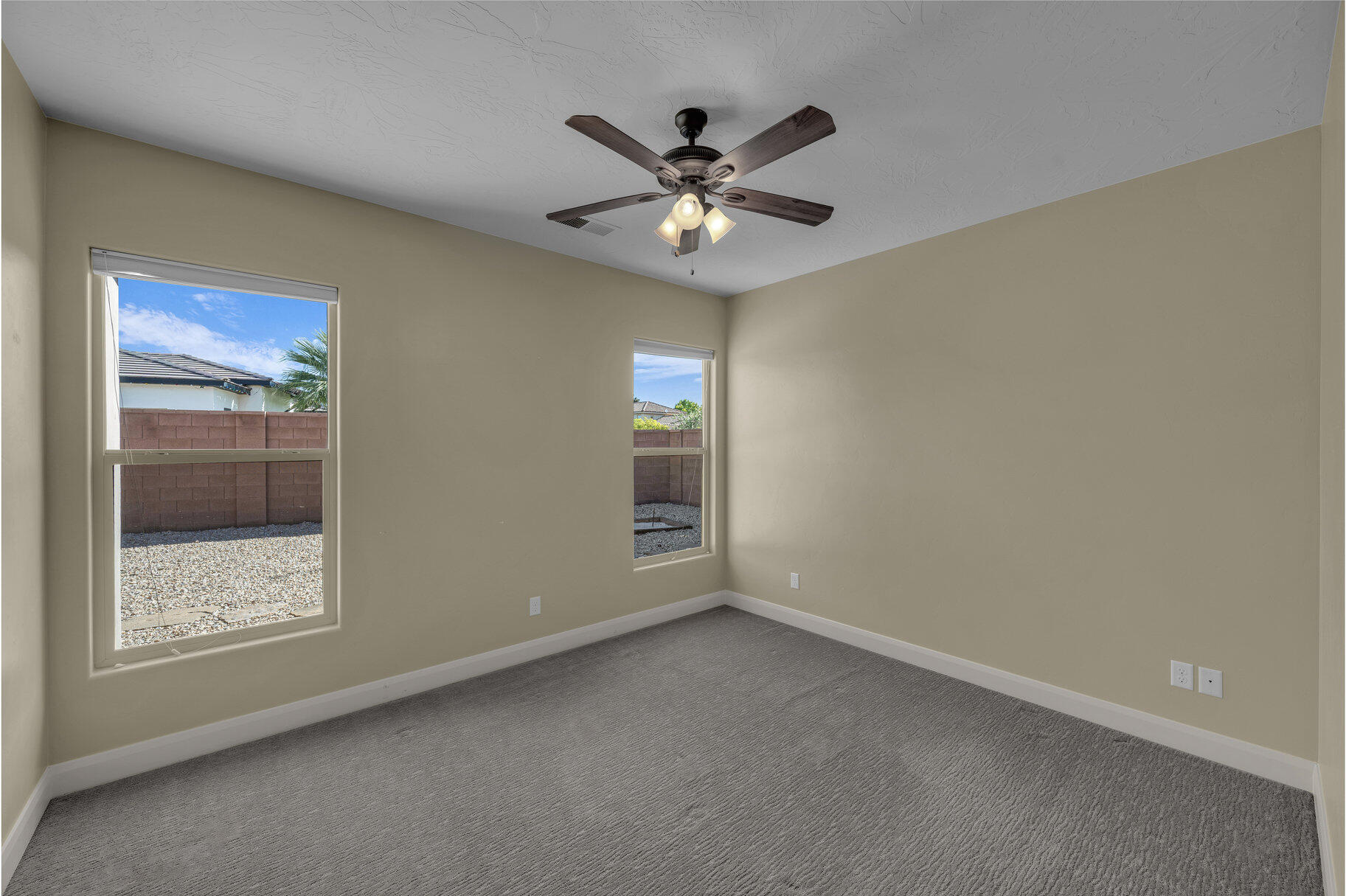 COYOTE SPRINGS - Residential