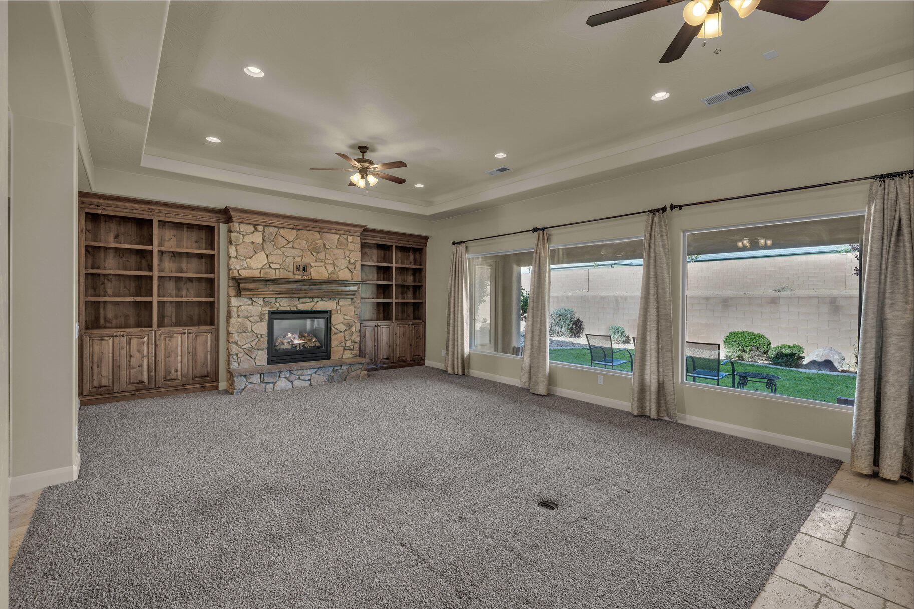 COYOTE SPRINGS - Residential