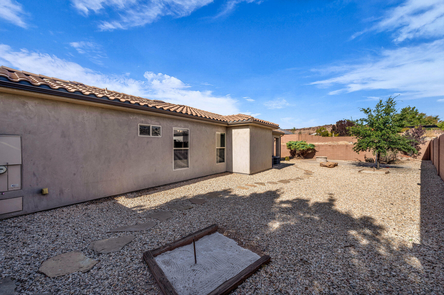 COYOTE SPRINGS - Residential