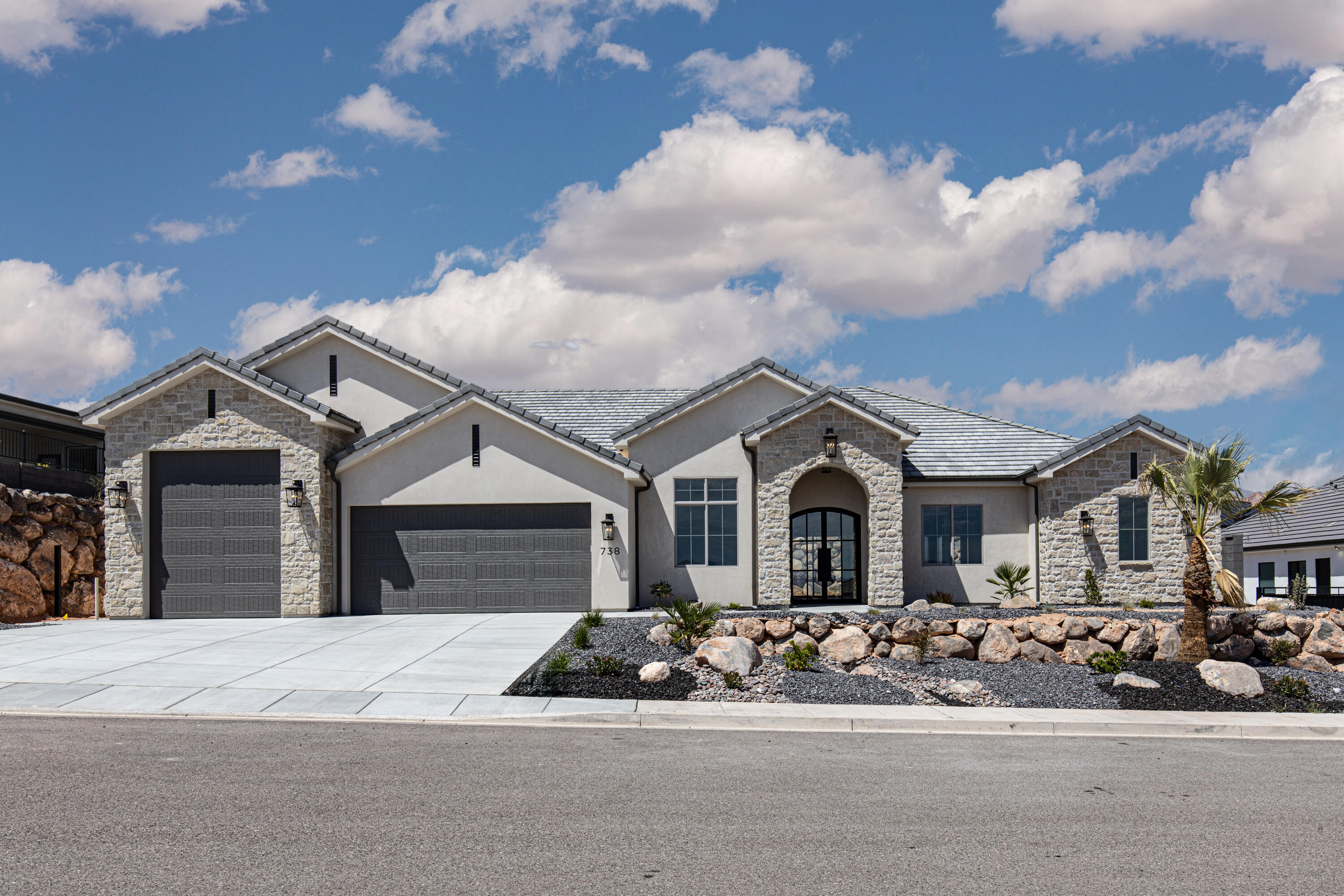 WASHINGTON VISTA - Residential