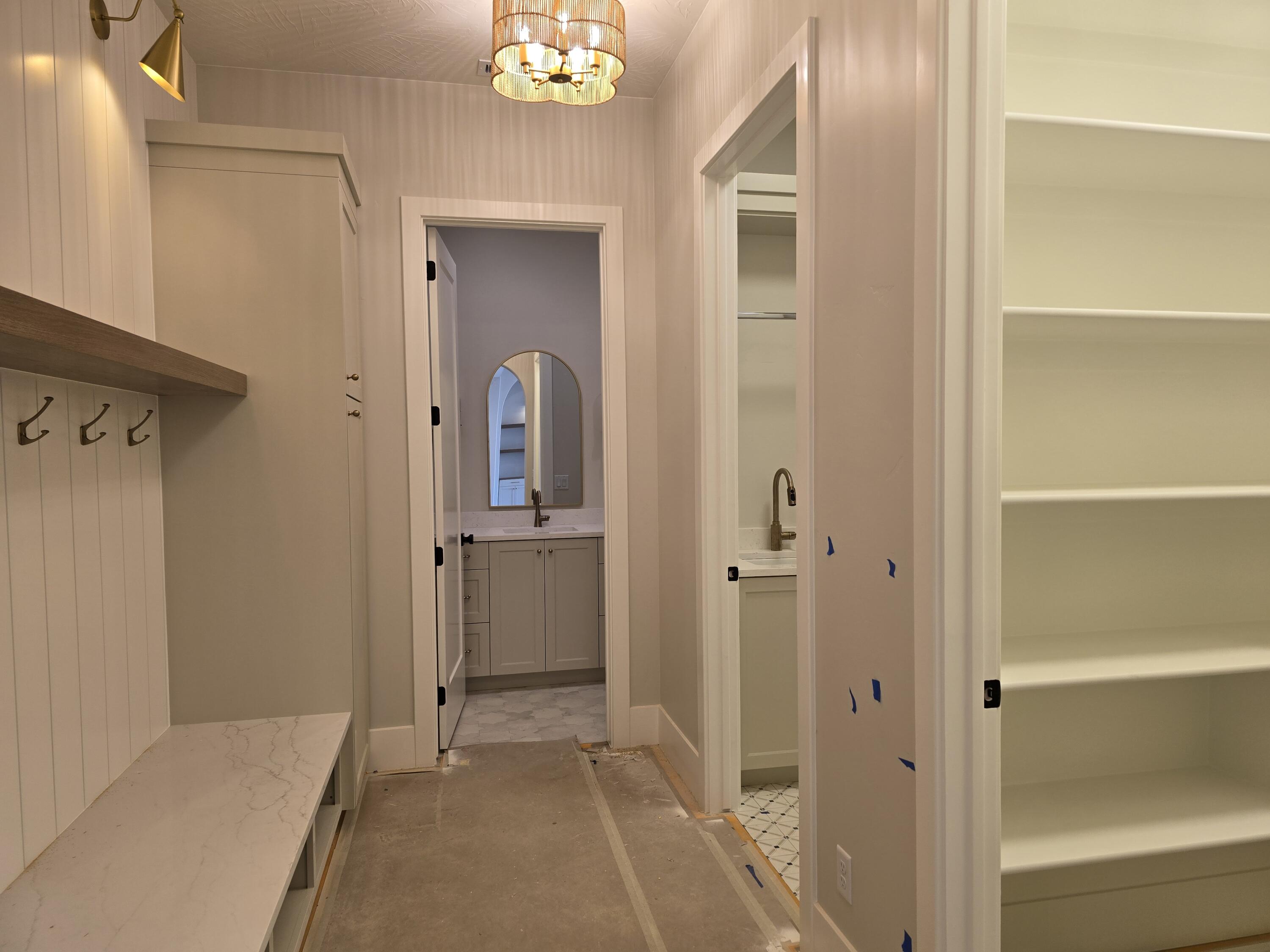 WASHINGTON VISTA - Residential