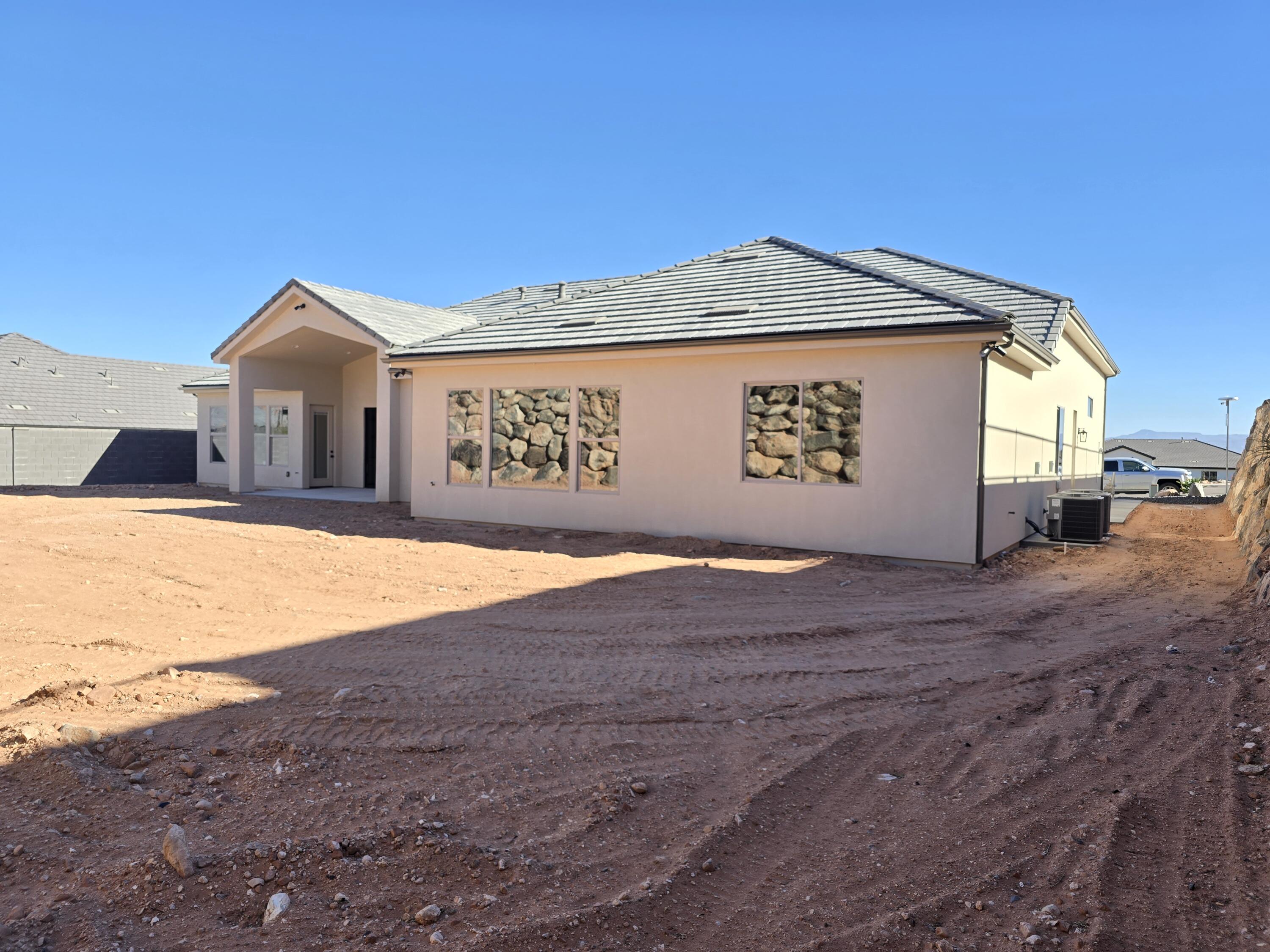 WASHINGTON VISTA - Residential