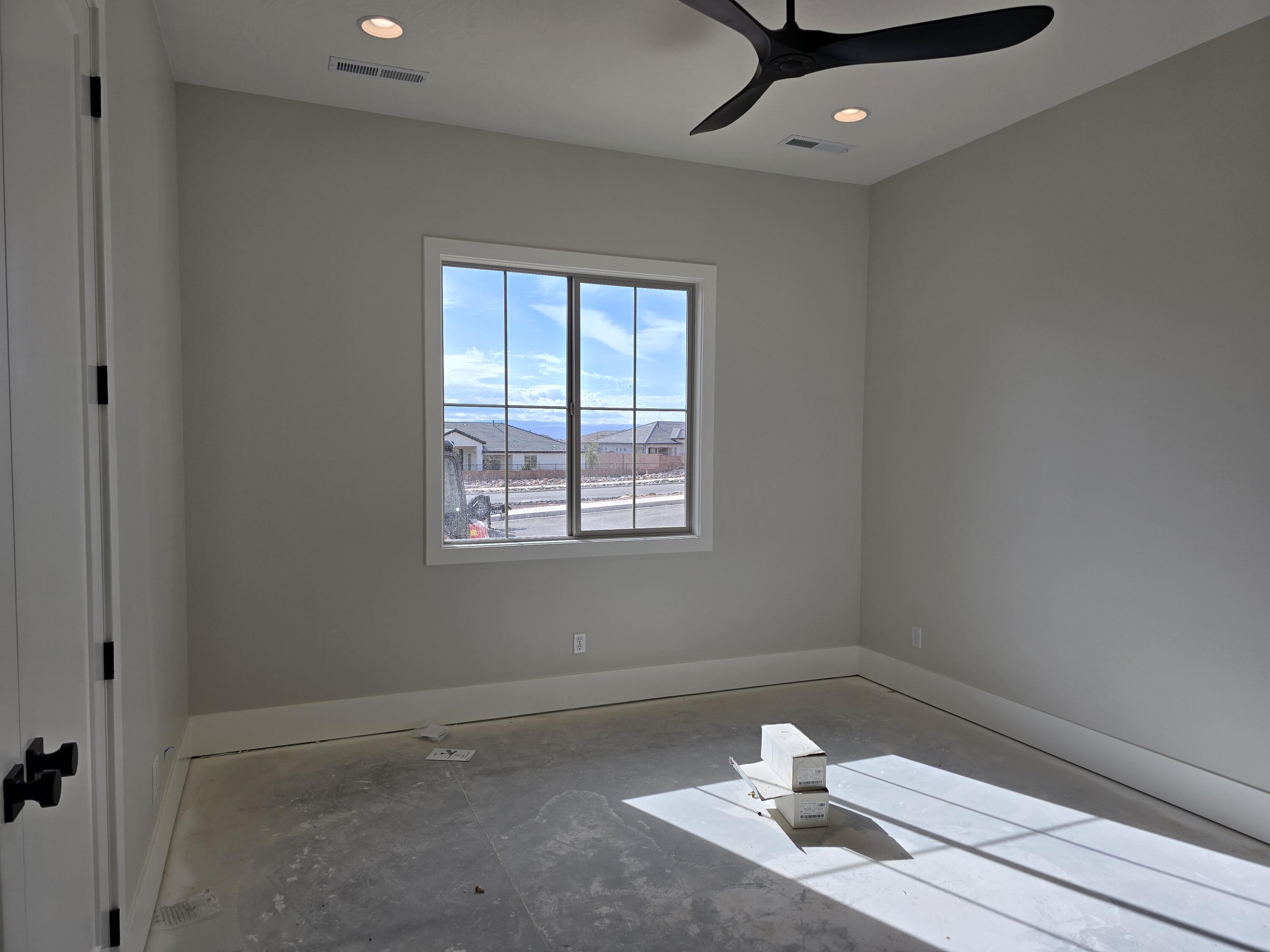 WASHINGTON VISTA - Residential